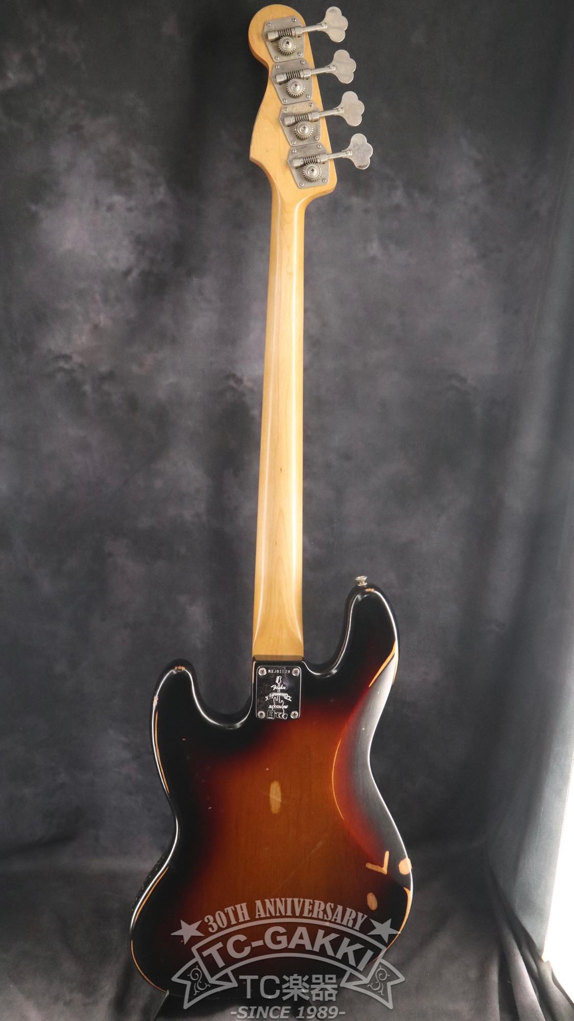 60th Anniversary Road Worn Jazz Bass - TC楽器 - TCGAKKI