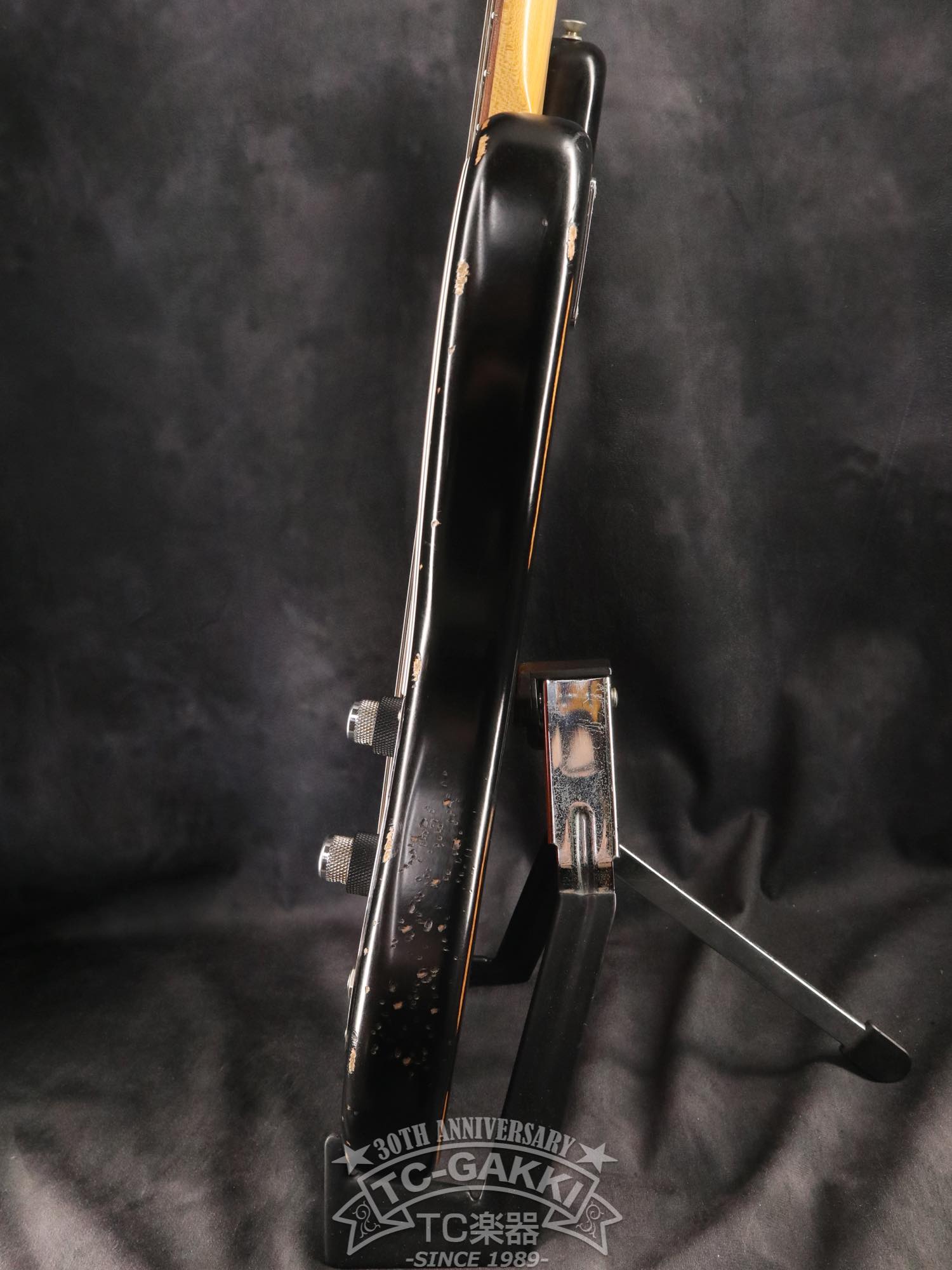 60th Anniversary Road Worn Jazz Bass - TC楽器 - TCGAKKI