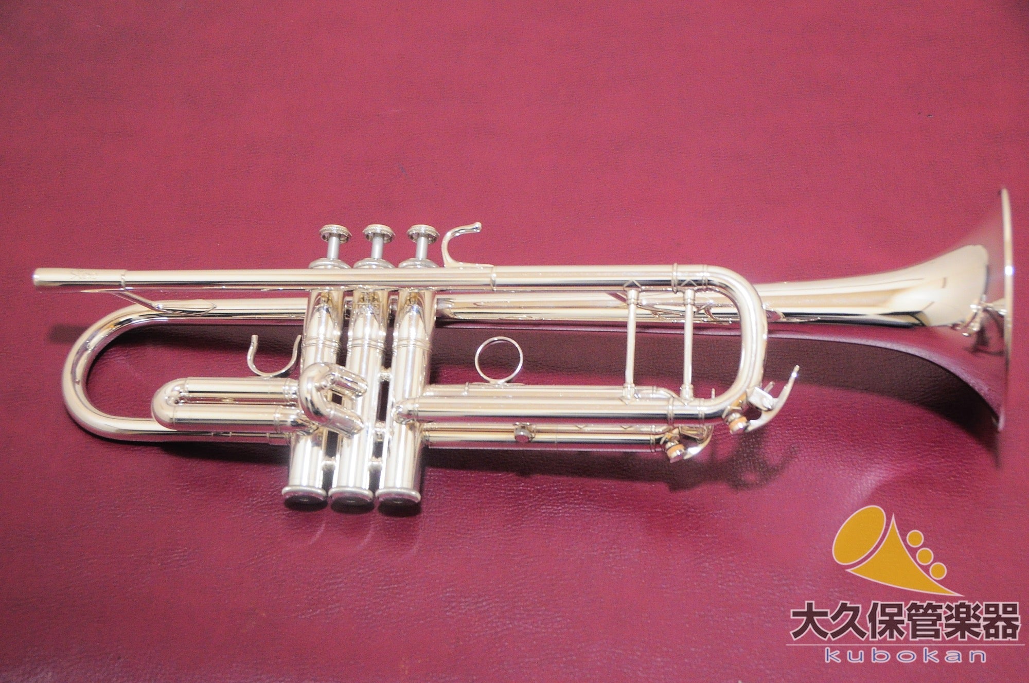 ヤマハ YTR-8335US Xeno(初代モデル) B♭トランペット