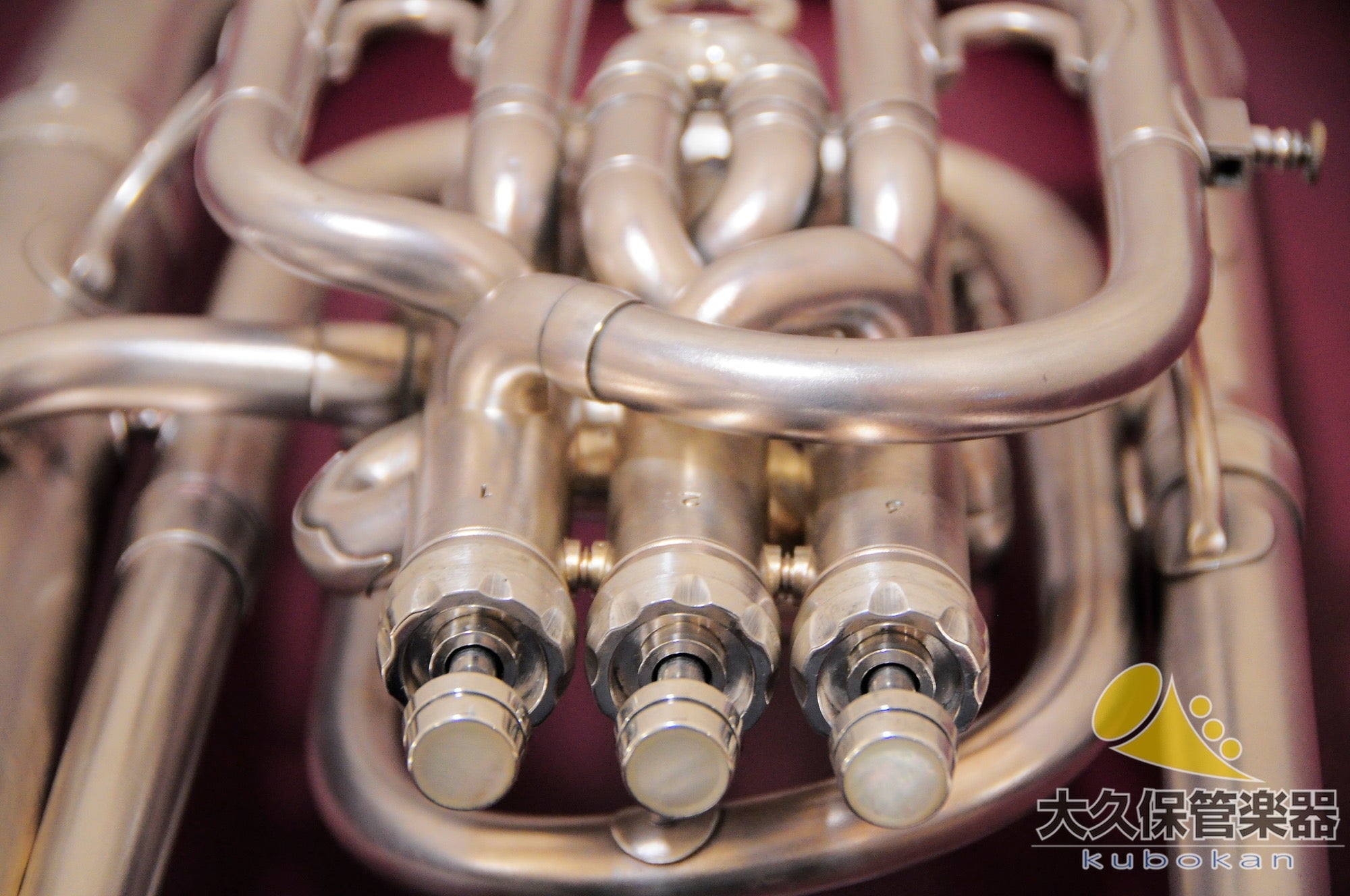 Besson "New Standard" Tenner Horn
