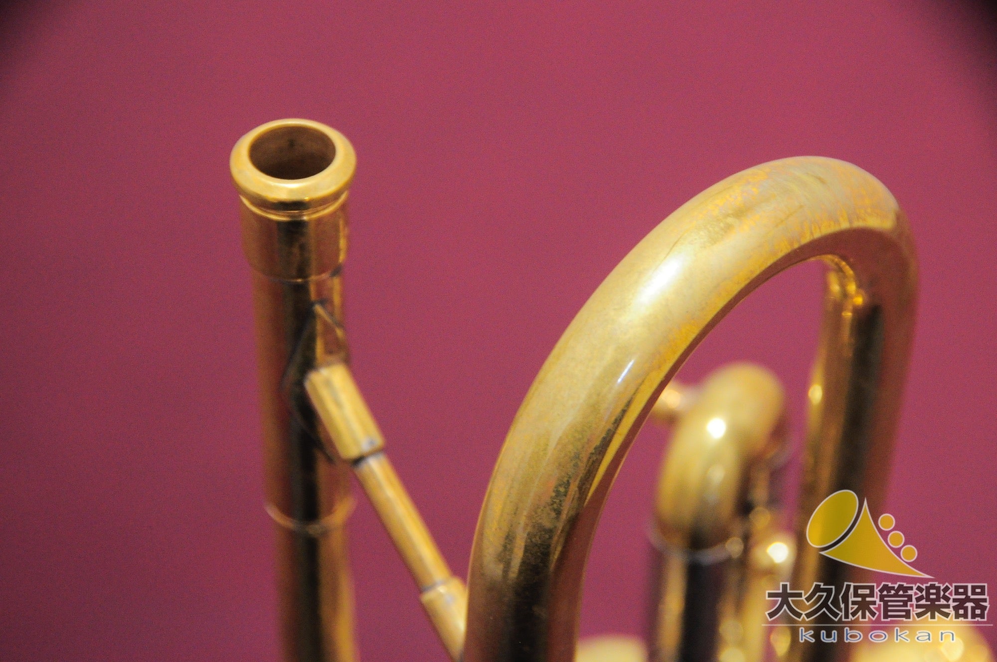 Trompeta de referencia en Si bemol Anillo para levantar los dedos