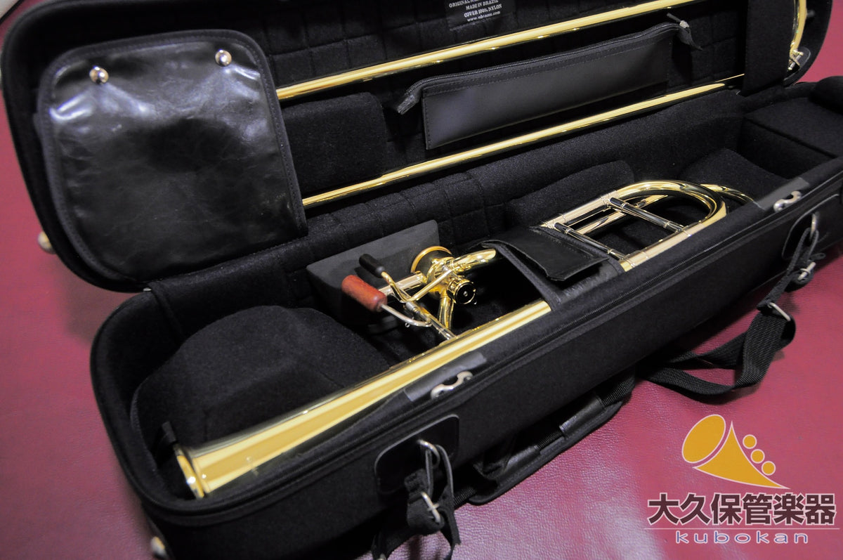 Antoine Courtois: Antoine Curtois (FRA) AC420MBH-1 Challenger II Taizen Tener Bus Trombone