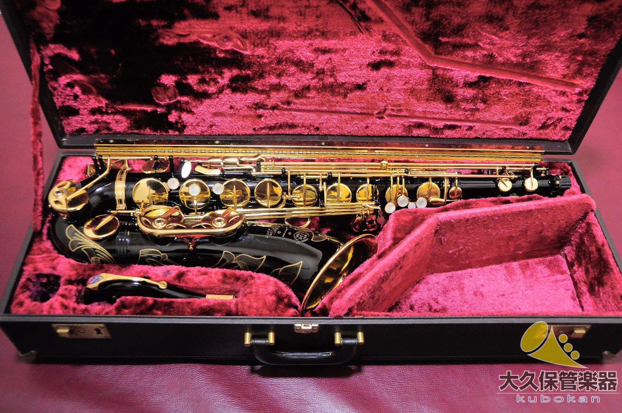 셀마 파리SERIE II Black Lacquered 테너 색소폰