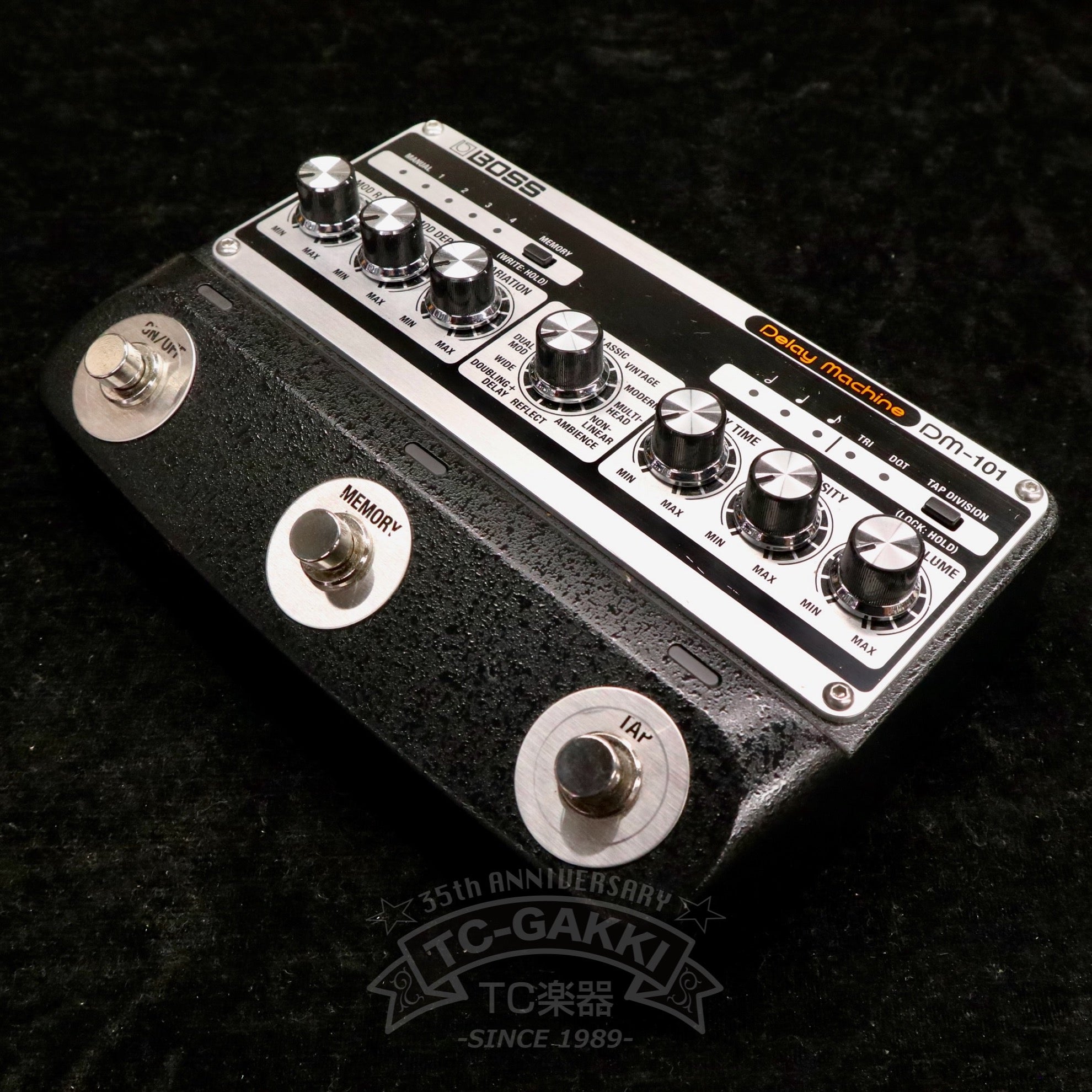 BOSS DM-101 Delay Machine