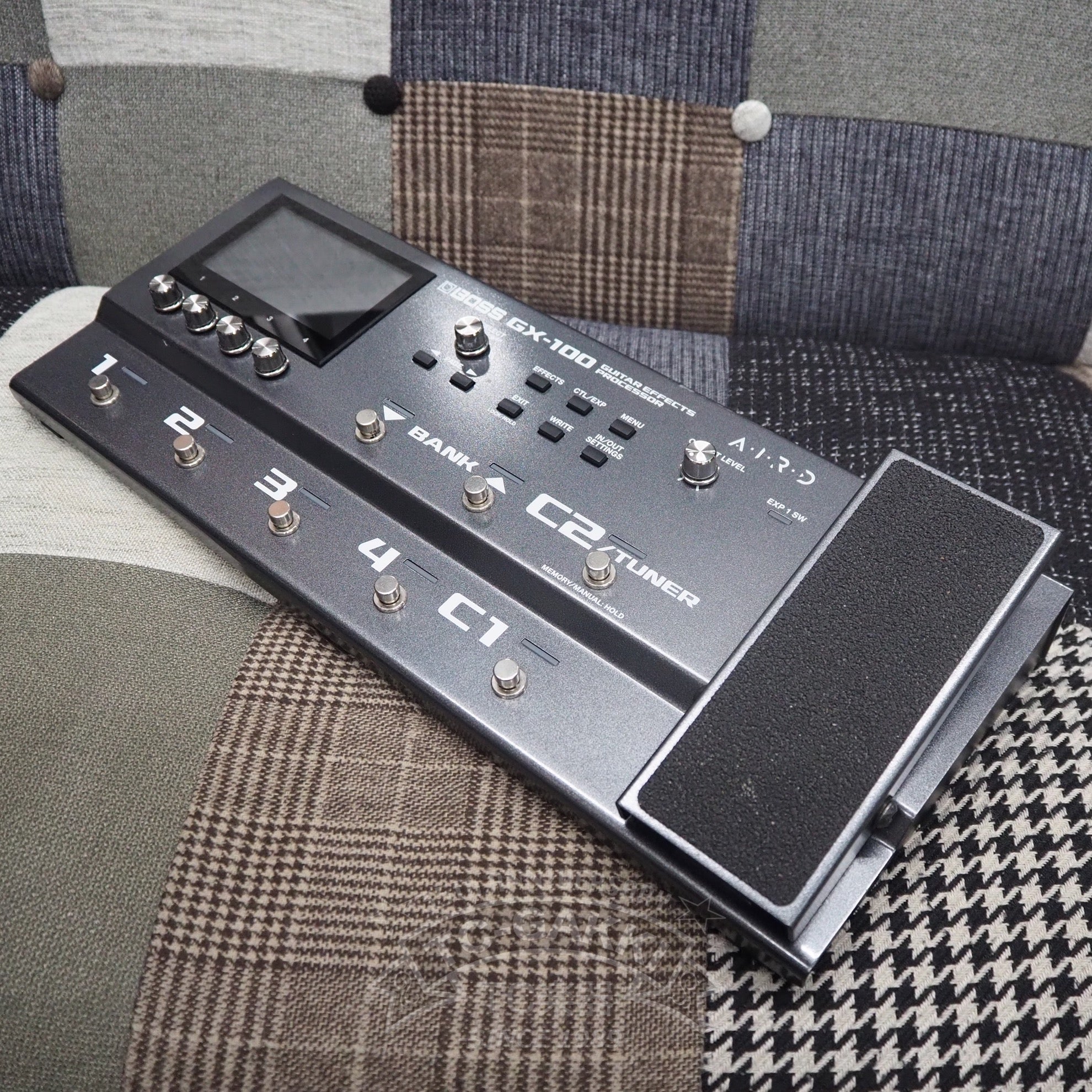 GX-100 GUITAR EFFECTS PROCESSOR