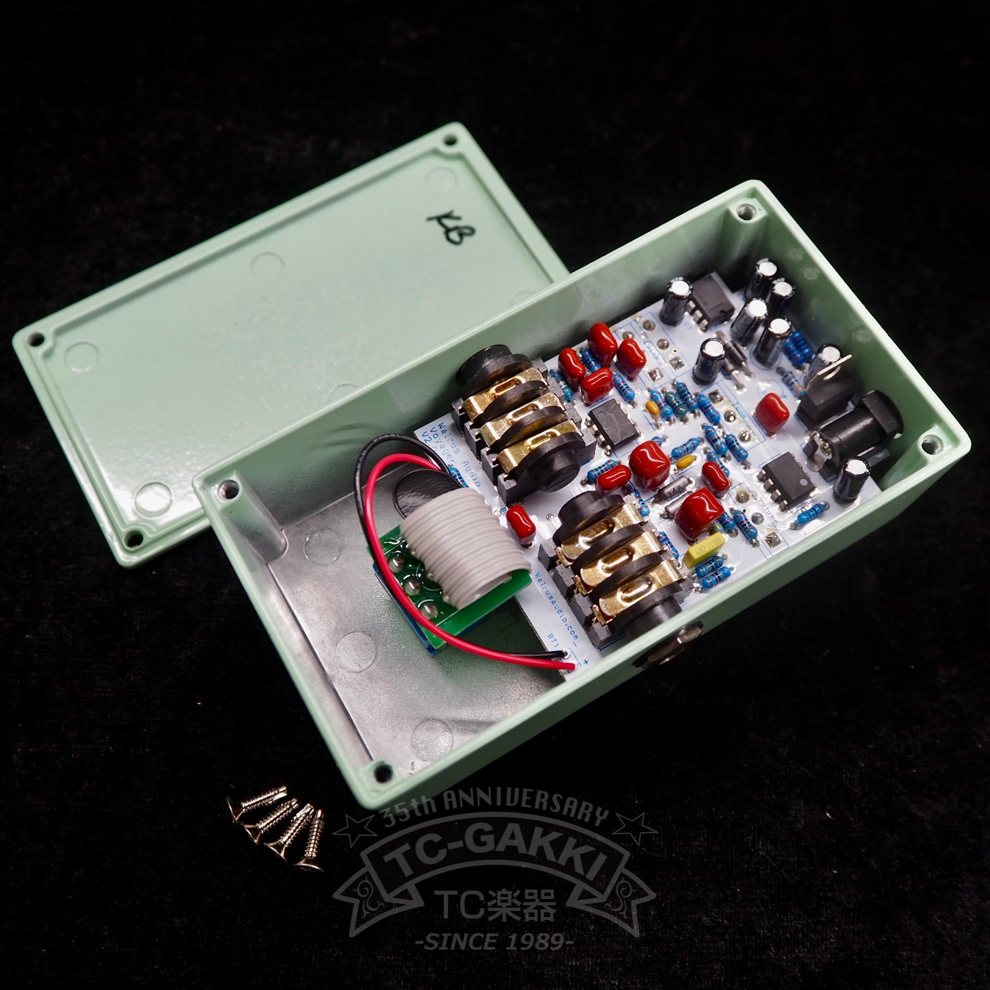 WALRUS AUDIO VOYAGER