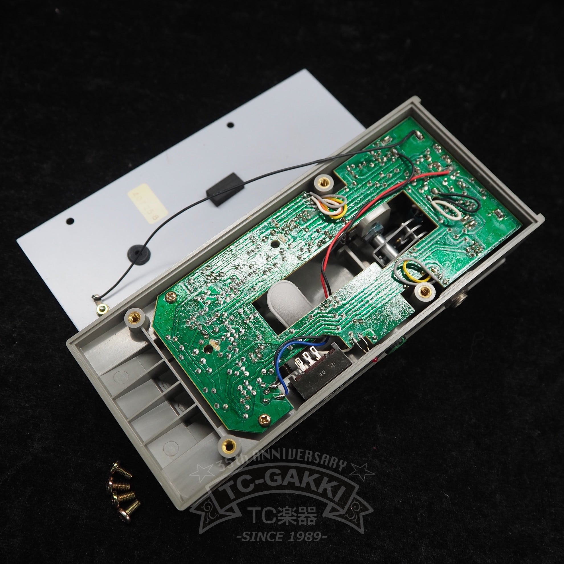 WF10 PÉDALE WAH/FUZZ