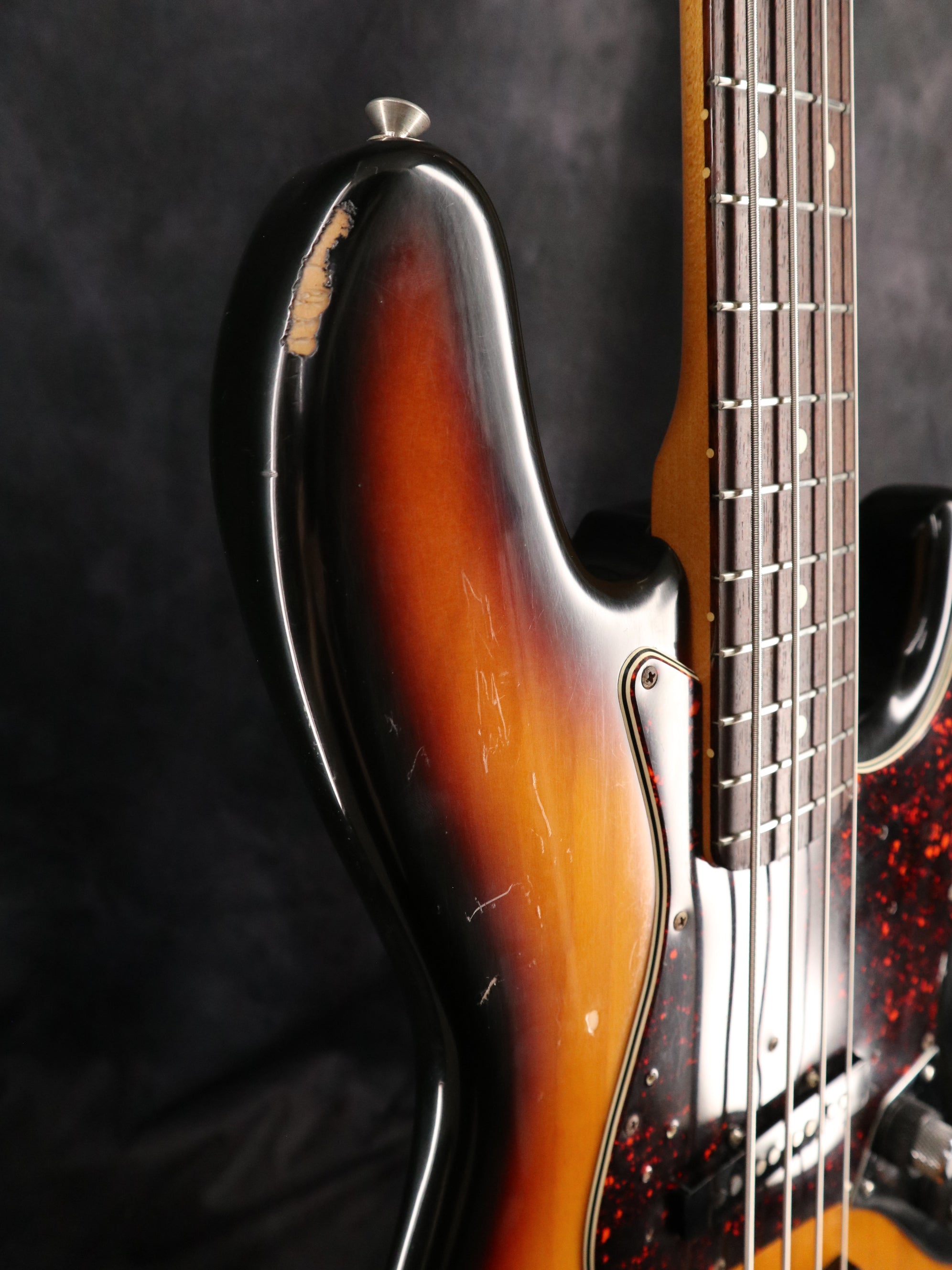1995 Fender USA American Vintage ‘62 Jazz Bass Stack Knob