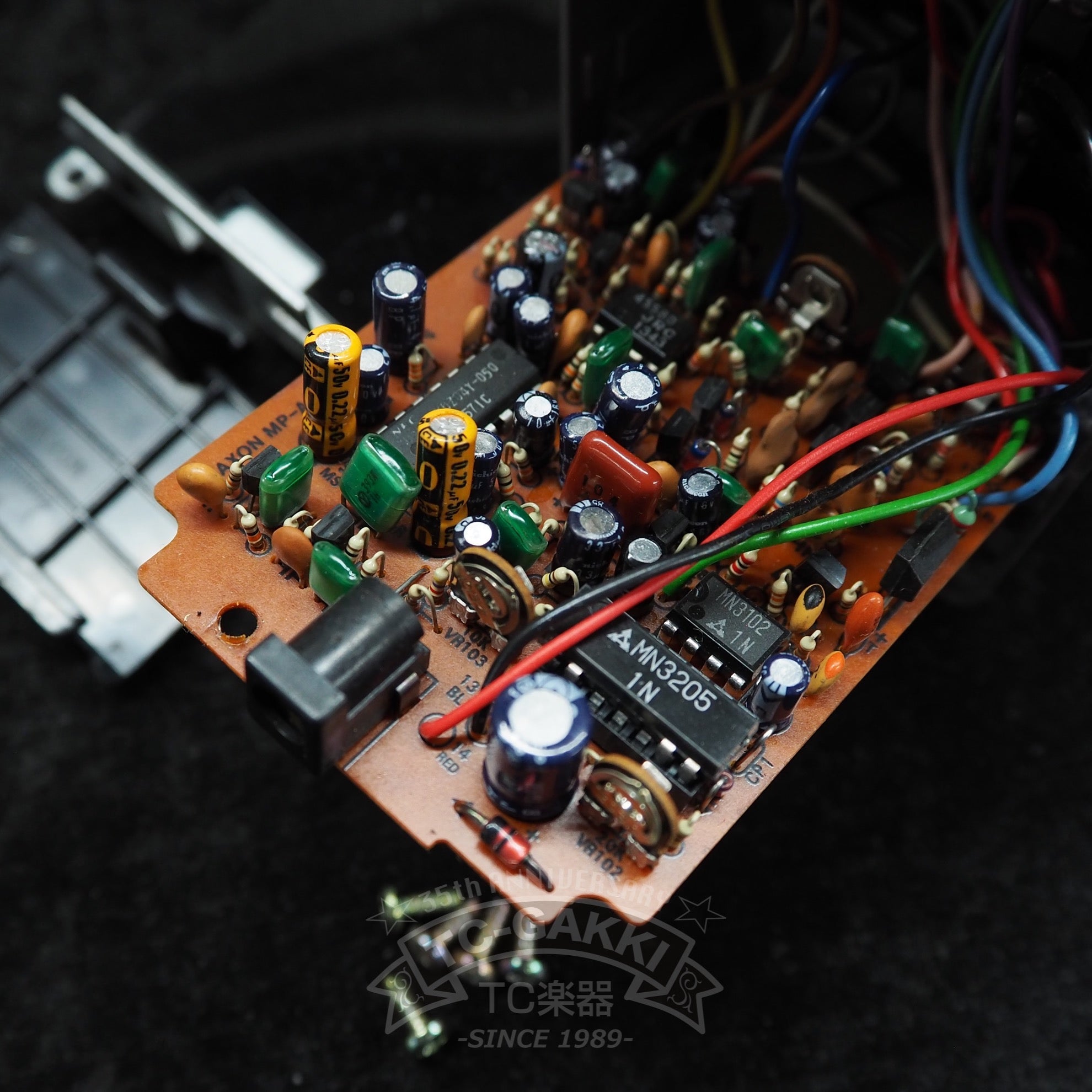 AD - 9 Analog Delay - TC楽器 - TCGAKKI