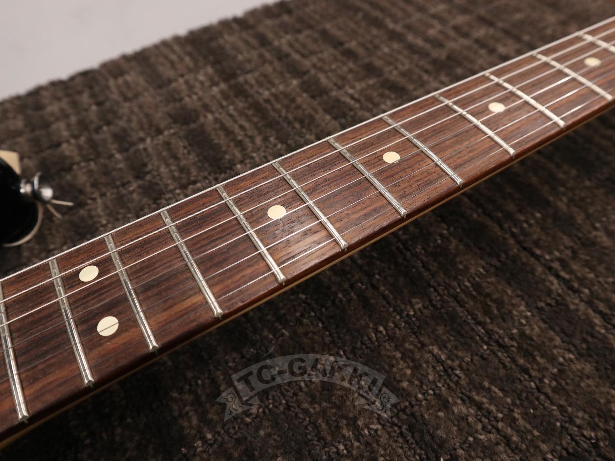 American Deluxe Stratocaster Plus HSS - TC楽器 - TCGAKKI