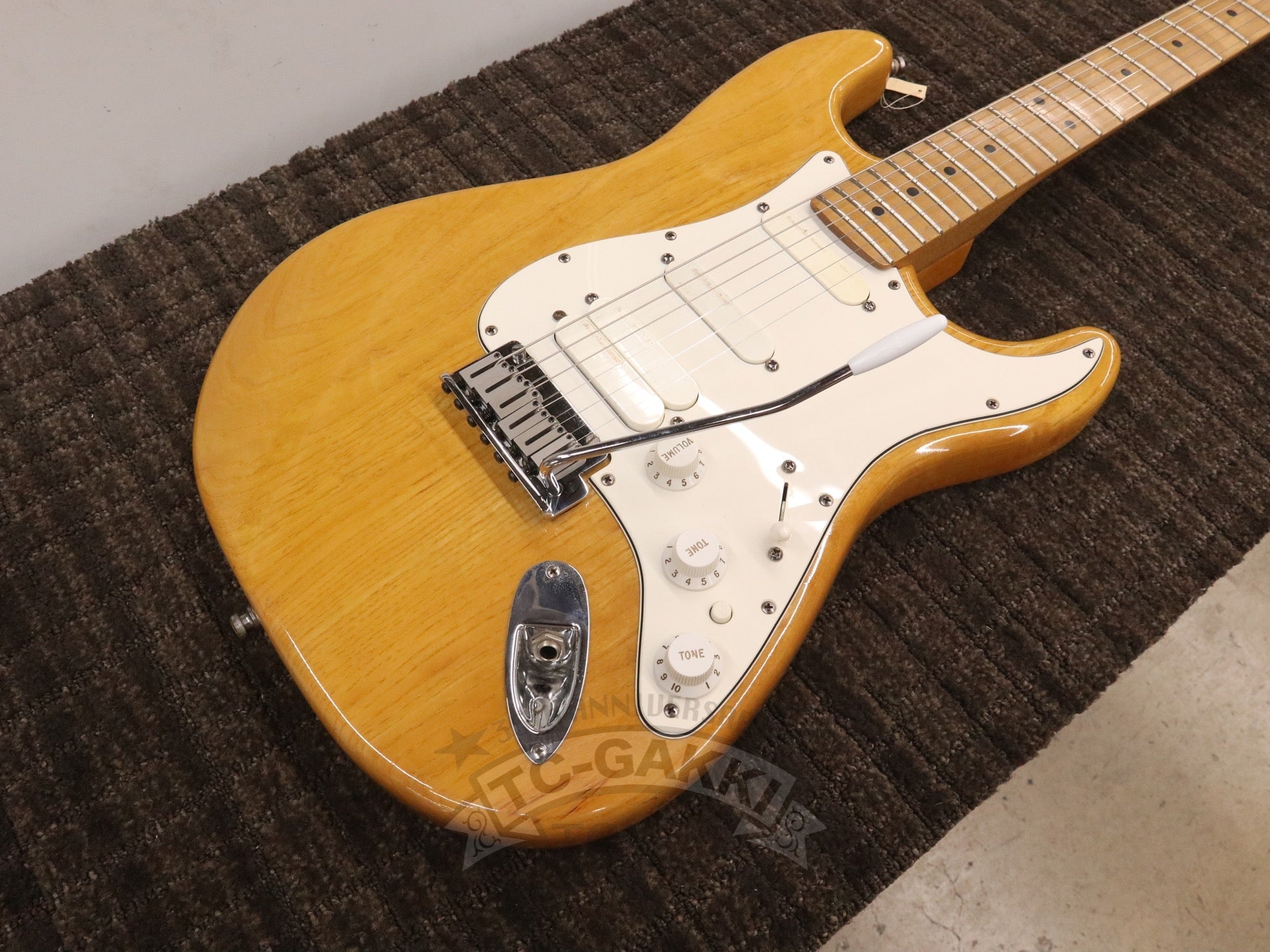 American Standard Stratocaster Mod - TC楽器 - TCGAKKI