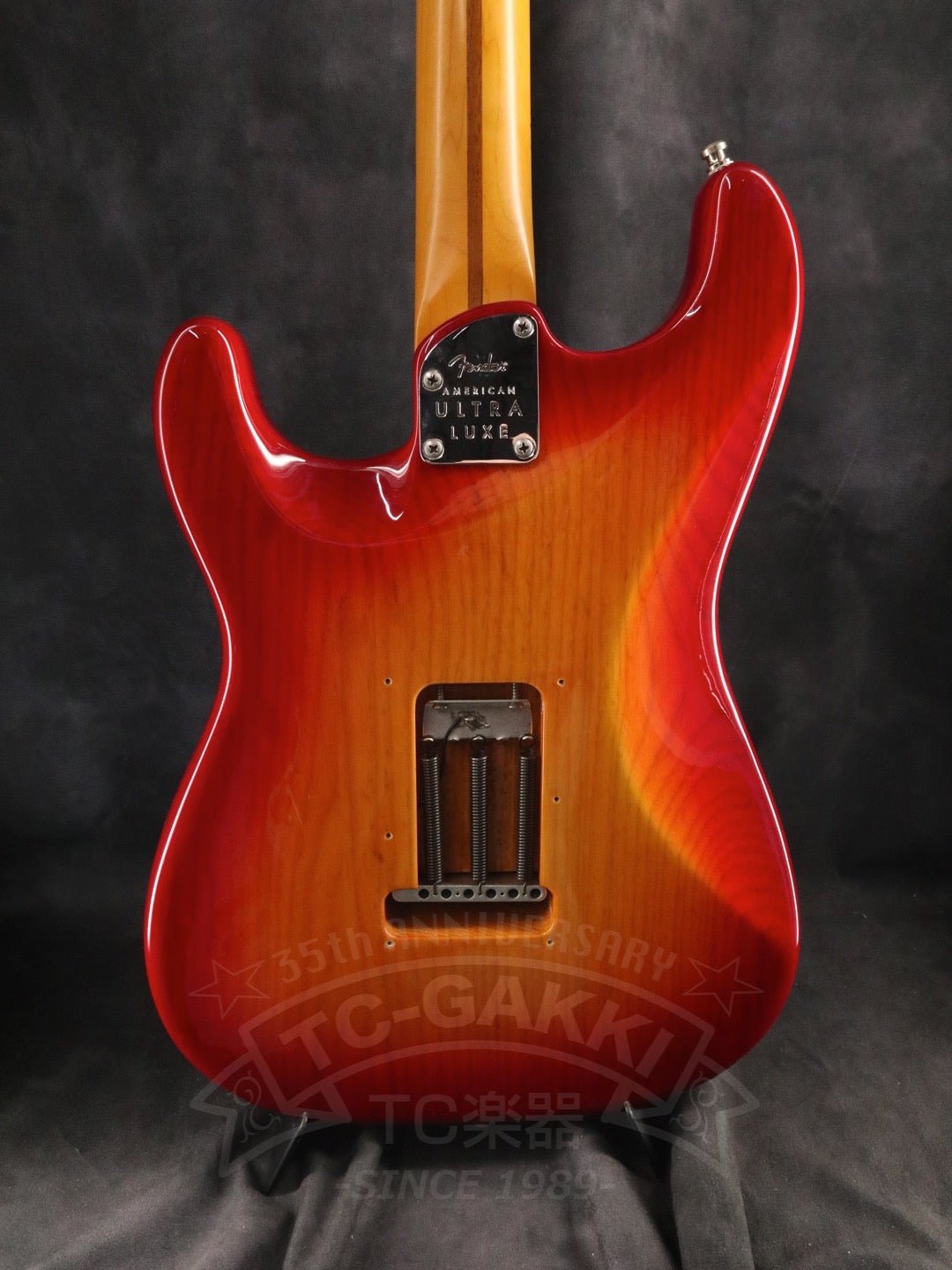 American Ultra LUXE Stratocaster Mod. - TC楽器 - TCGAKKI