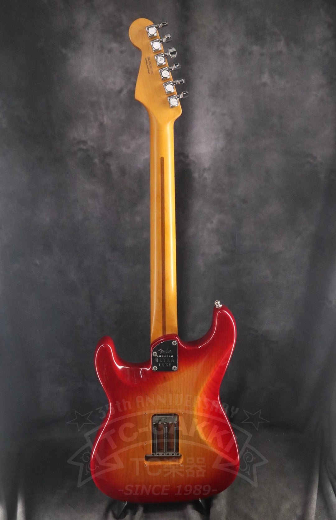 American Ultra LUXE Stratocaster Mod. - TC楽器 - TCGAKKI