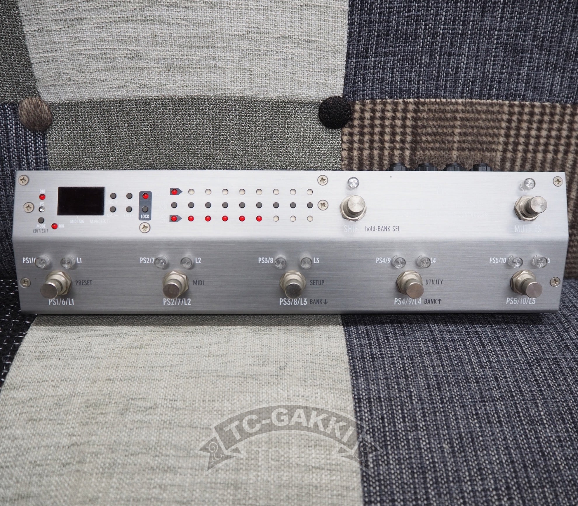 ARC - 53M AUDIO ROUTING CONTROLLER (Silver) - TC楽器 - TCGAKKI