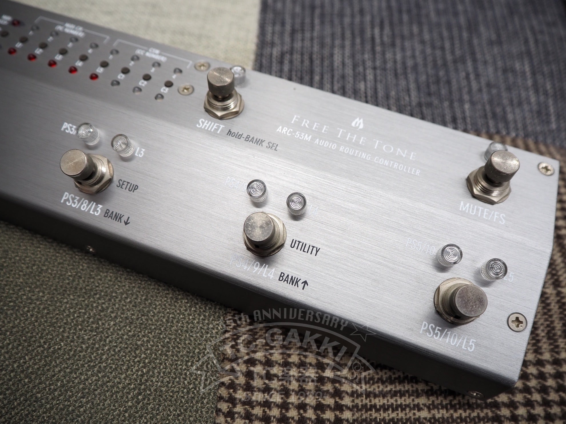 ARC - 53M AUDIO ROUTING CONTROLLER (Silver) - TC楽器 - TCGAKKI