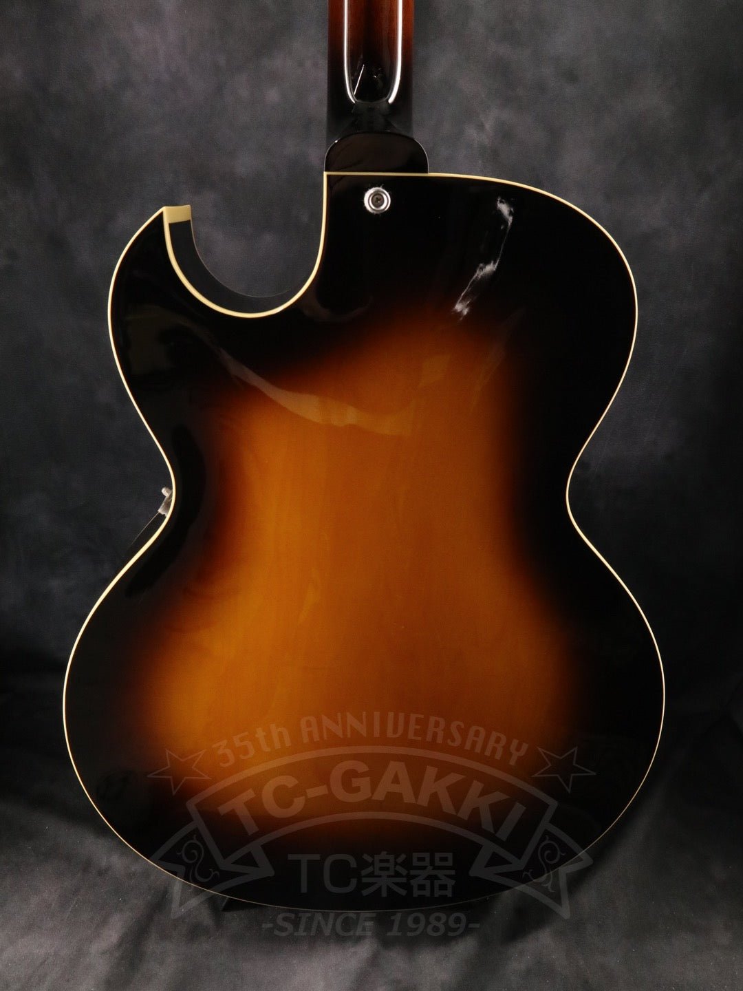 Archtop Tribute AT102CL - TC楽器 - TCGAKKI