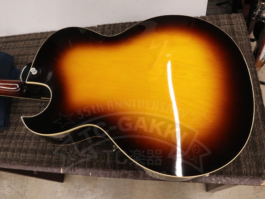Archtop Tribute AT102CL - TC楽器 - TCGAKKI