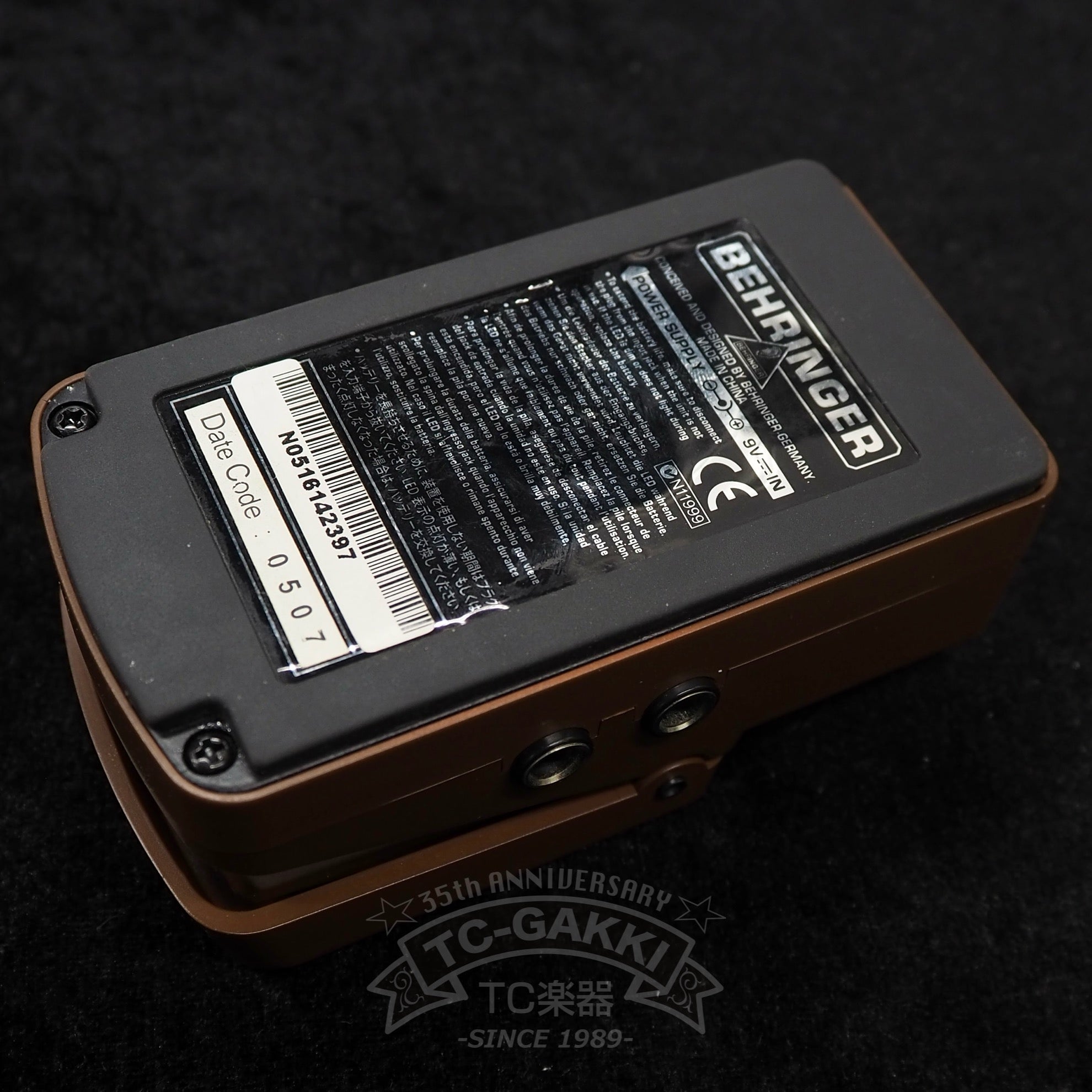 BEHRINGER AM100 ACOUSTIC MODELER - TC楽器 - TCGAKKI