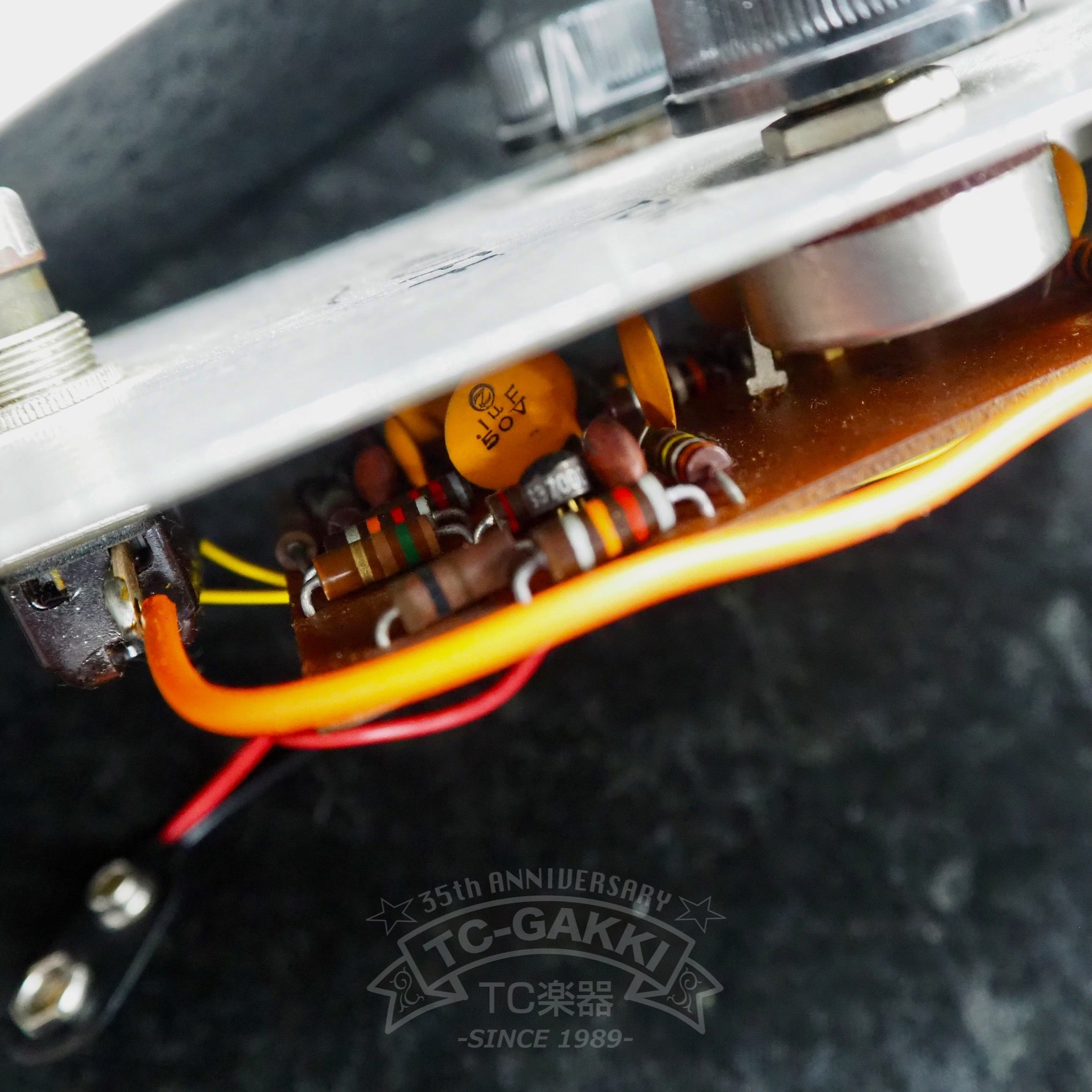 BIG MUFF π “1st Triangle" - TC楽器 - TCGAKKI