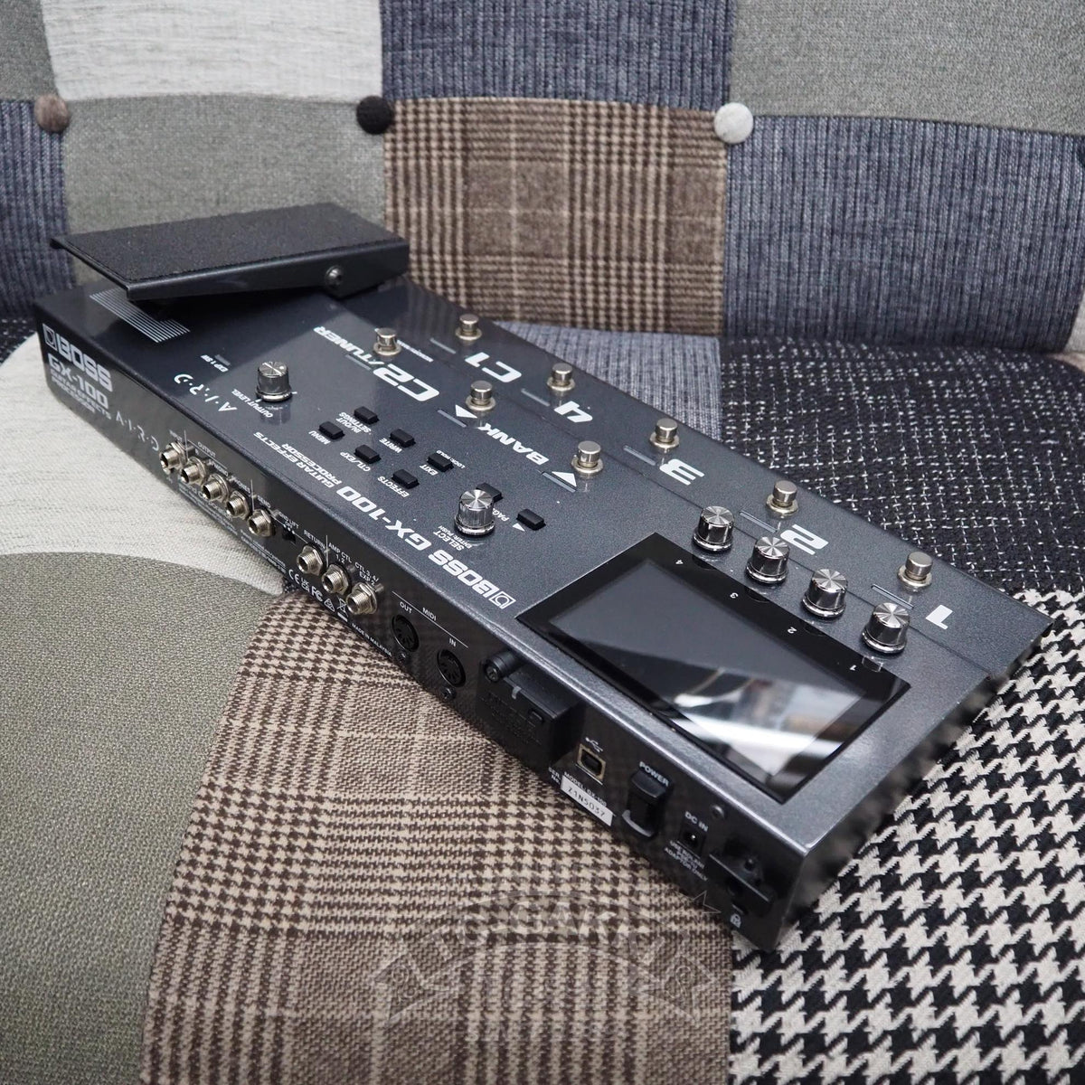 BOSS GX-100 GUITAR EFFECTS PROCESSOR - TC楽器 - TCGAKKI