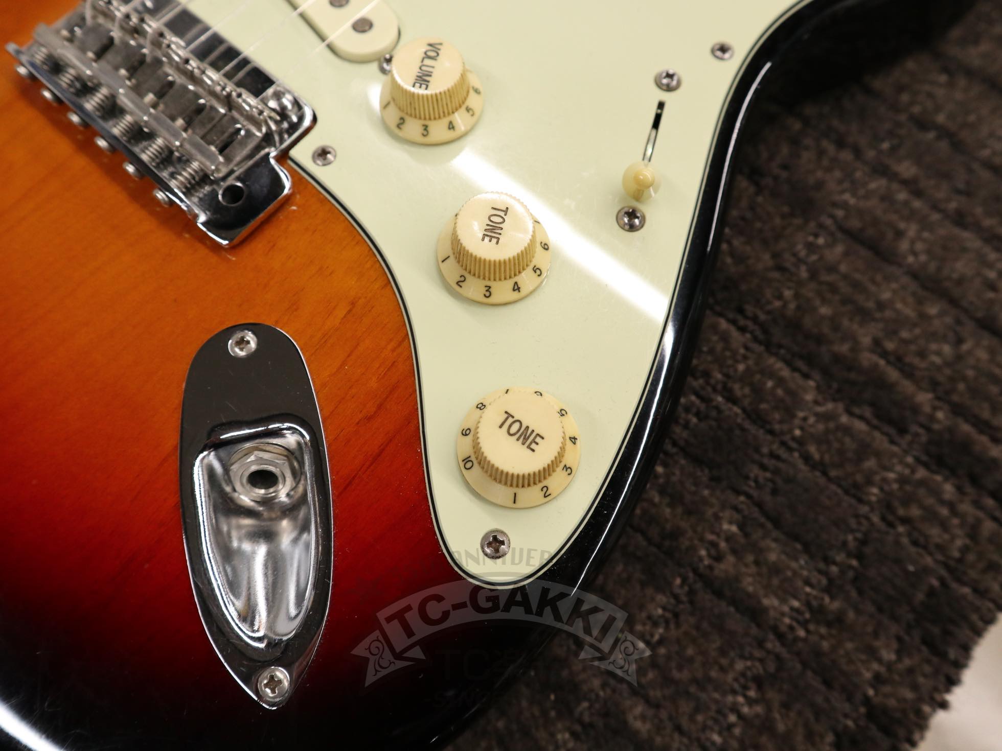 Bottom's Up Vintage - TC楽器 - TCGAKKI