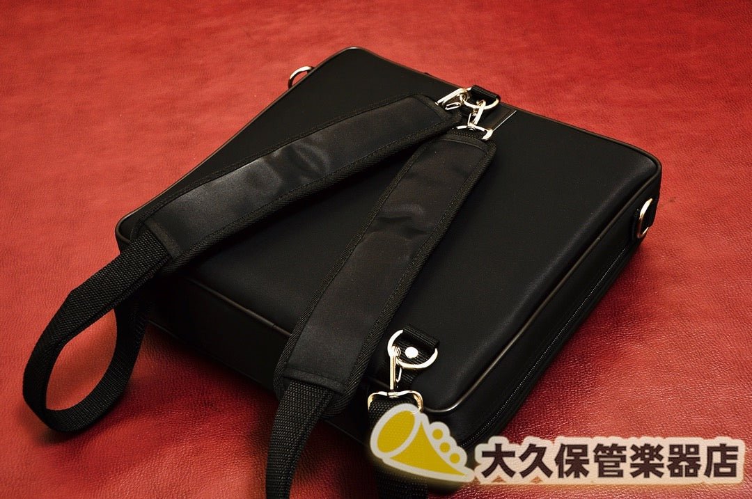 BUFFET CRAMPON:ビュッフェ・クランポン 軽量コンパクト・ダブルケース - TC楽器 - TCGAKKI