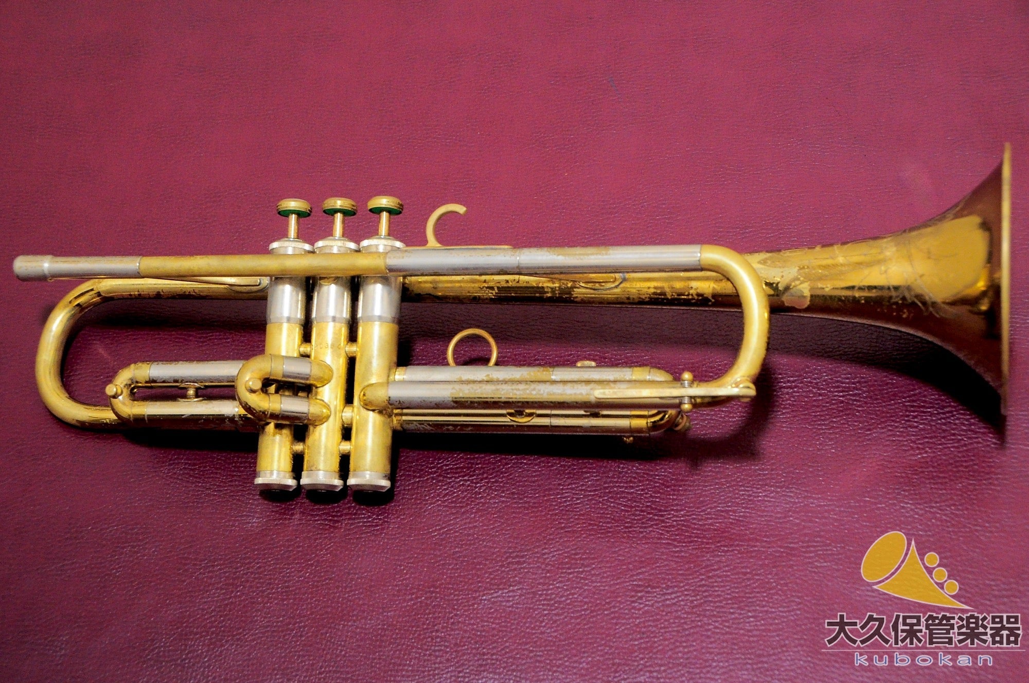 トランペット trumpet マーチン martin かる
