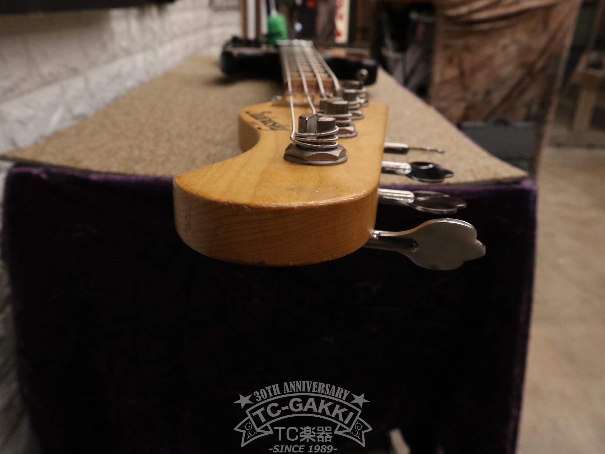 Deluxe Satin 4 Strings J - TC楽器 - TCGAKKI