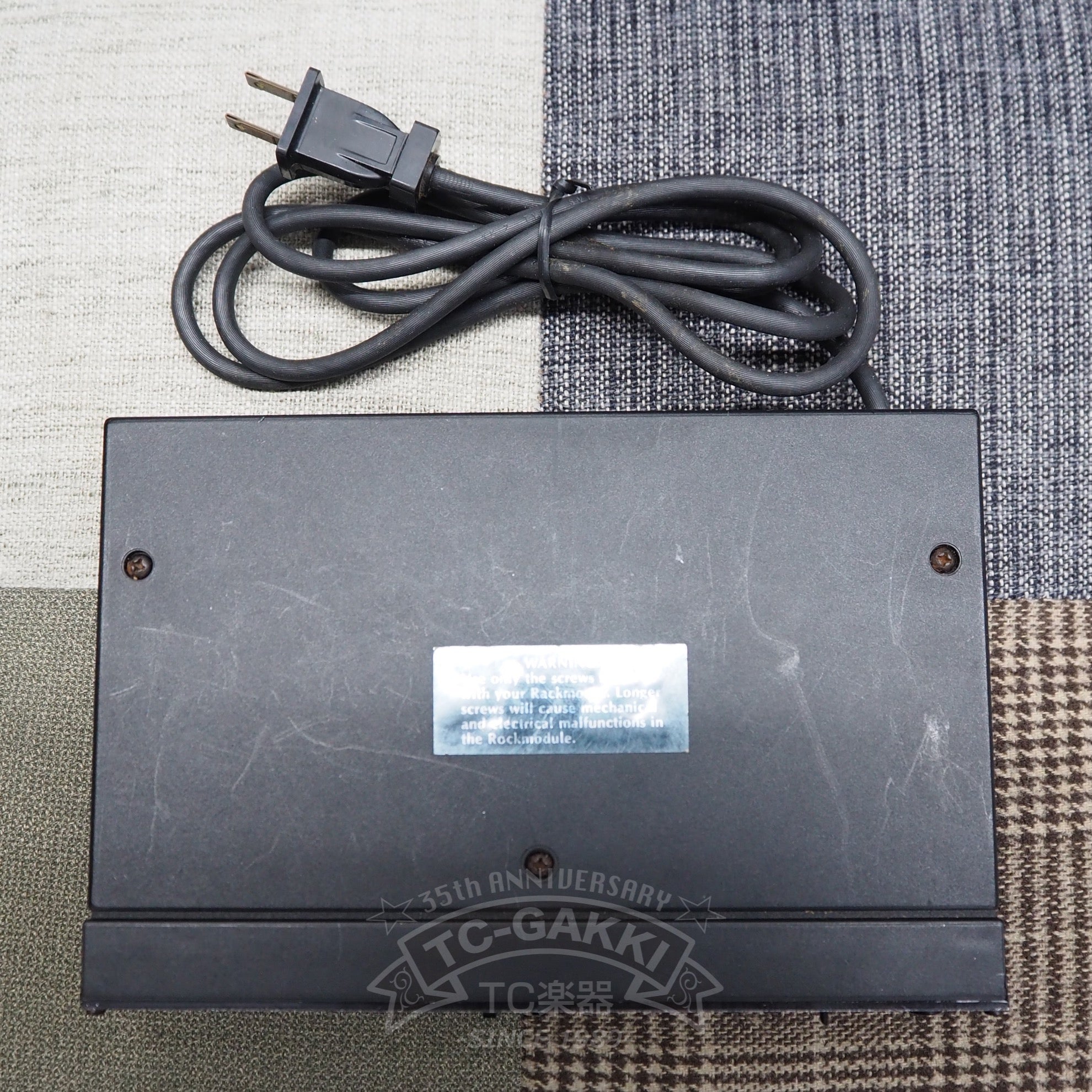 DISTORTION GENERATOR MODEL 100 - TC楽器 - TCGAKKI