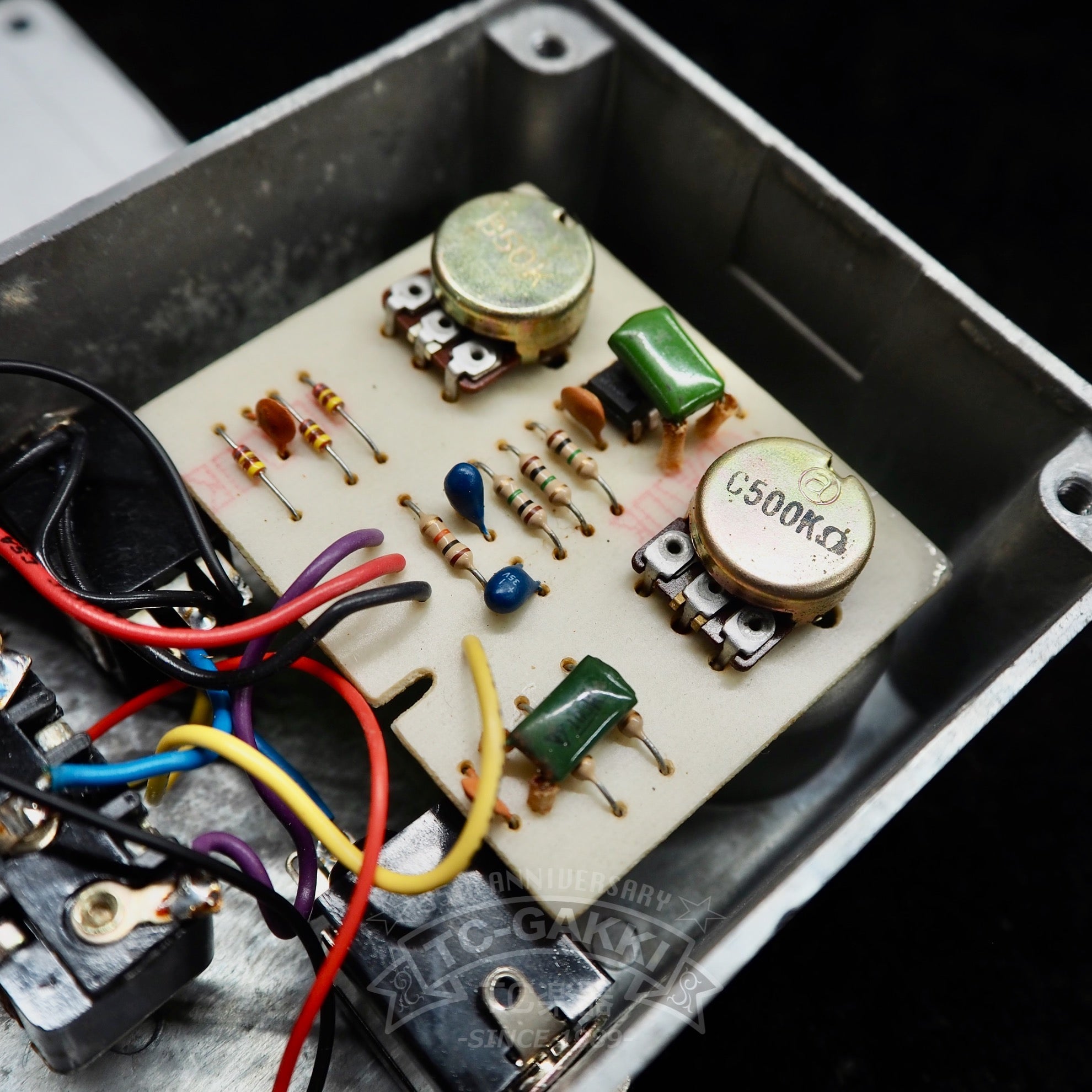 DISTORTION MODEL R50 (Black/TAIWAN) - TC楽器 - TCGAKKI