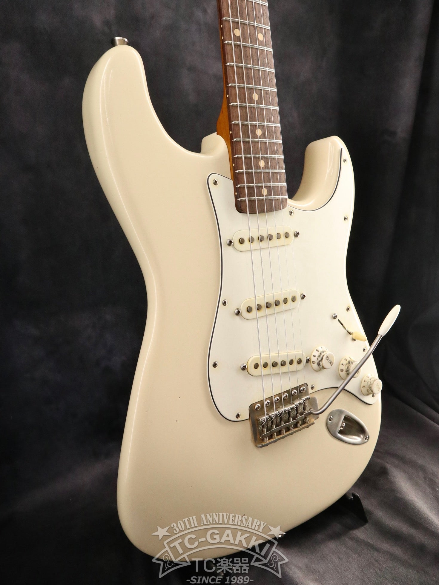 DOVER Aged Olympic White - TC楽器 - TCGAKKI