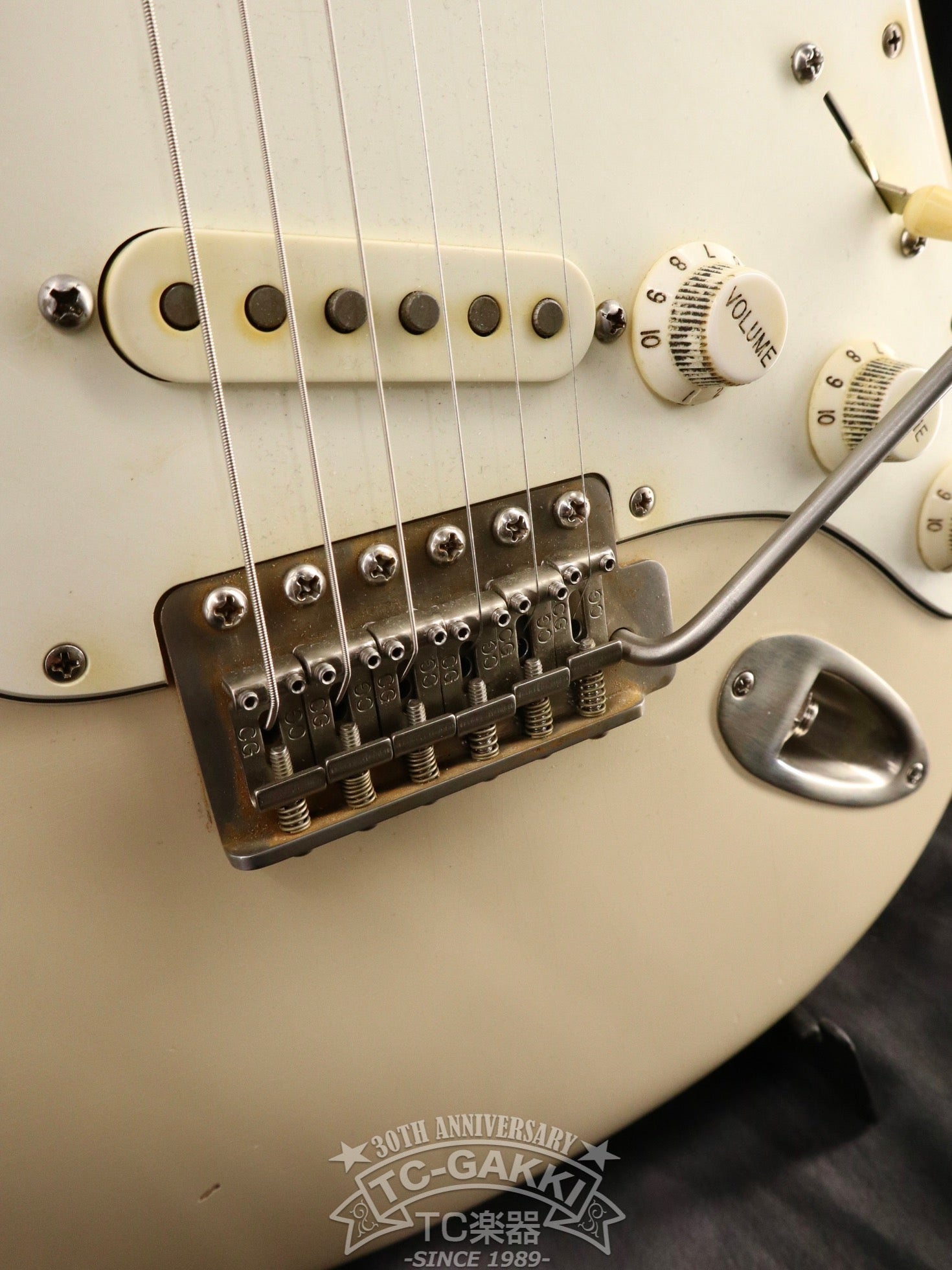 DOVER Aged Olympic White - TC楽器 - TCGAKKI