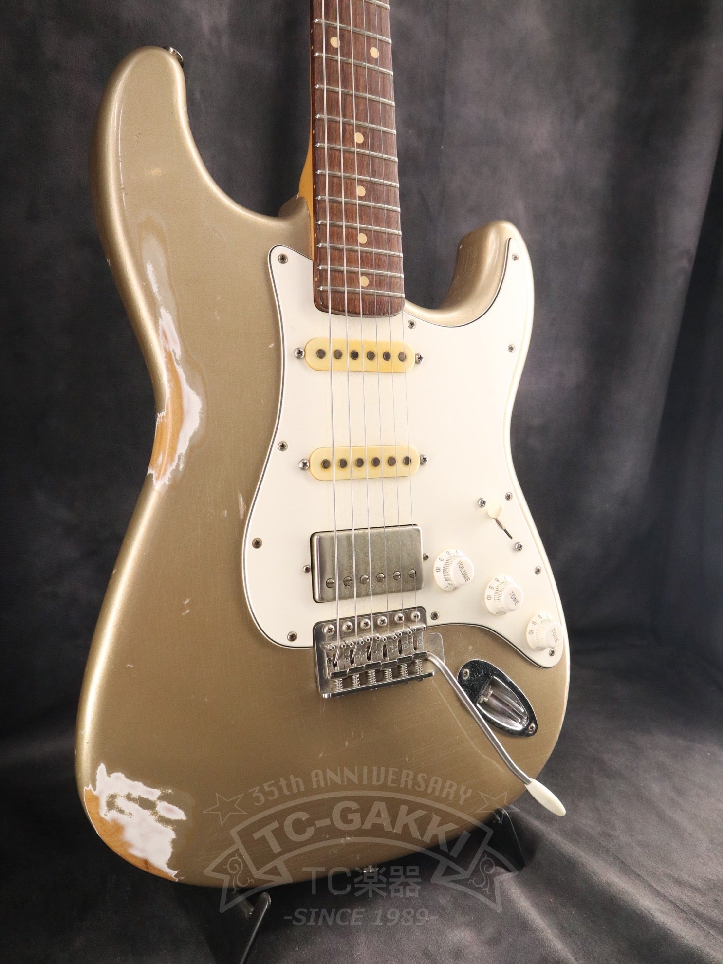 Dover Aged Shoreline Gold - TC楽器 - TCGAKKI