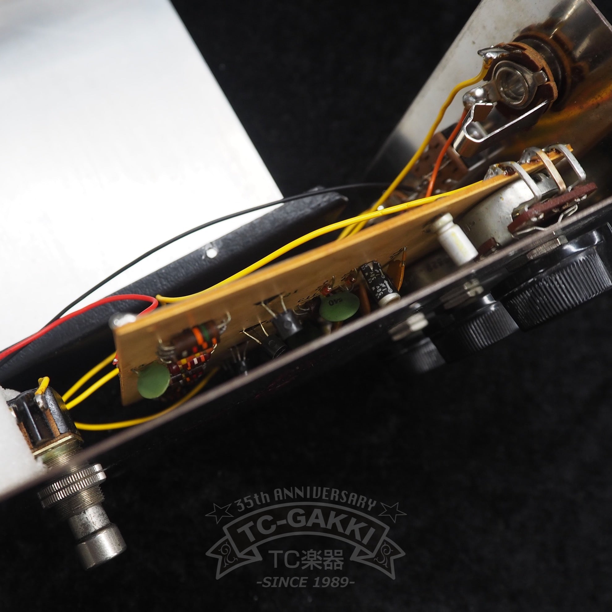 electro-harmonix BIG MUFF π EH3003 "2nd/Lamb's Head" - TC楽器 - TCGAKKI