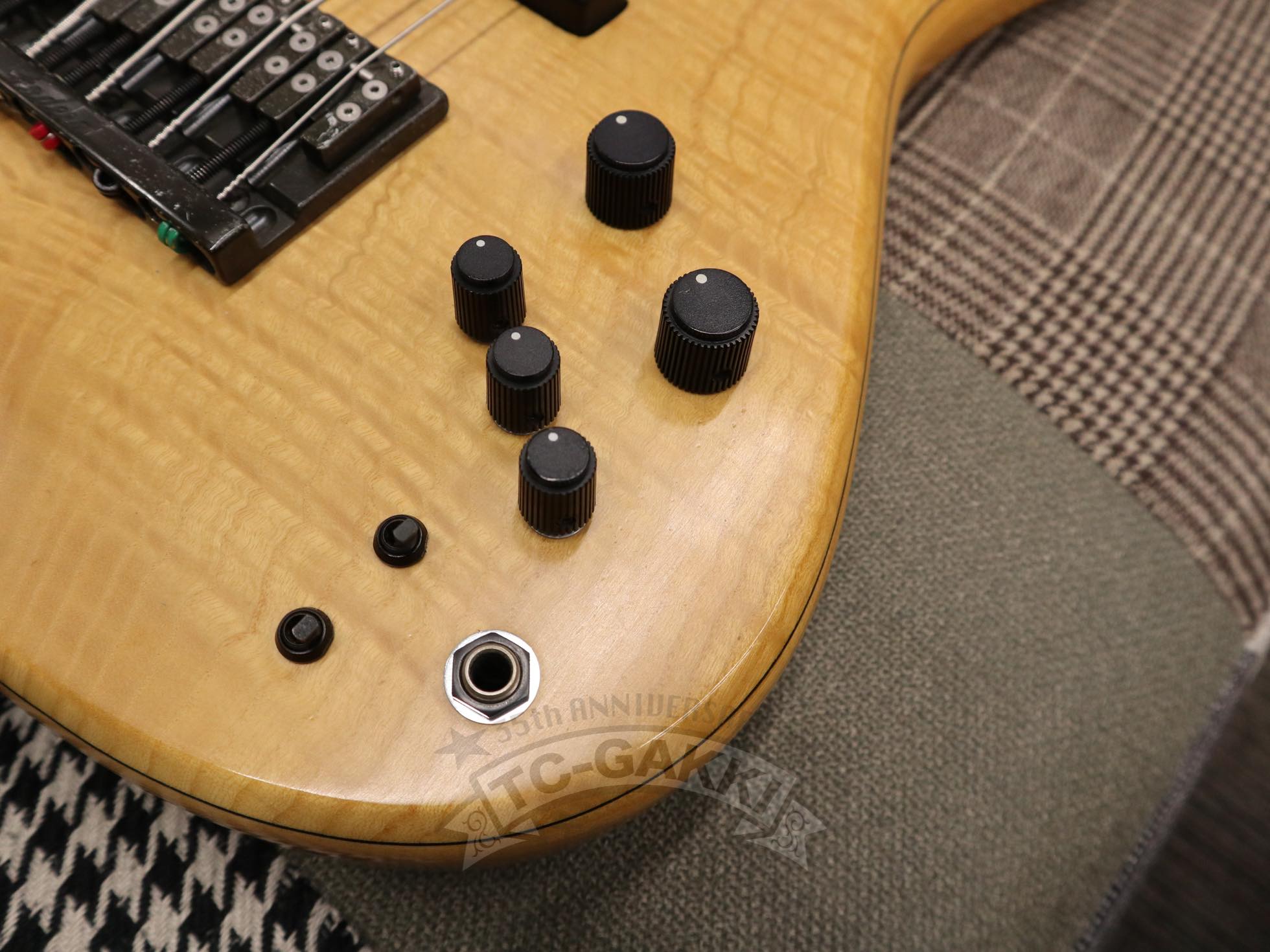 Emperor 5st Bolt - on - TC楽器 - TCGAKKI