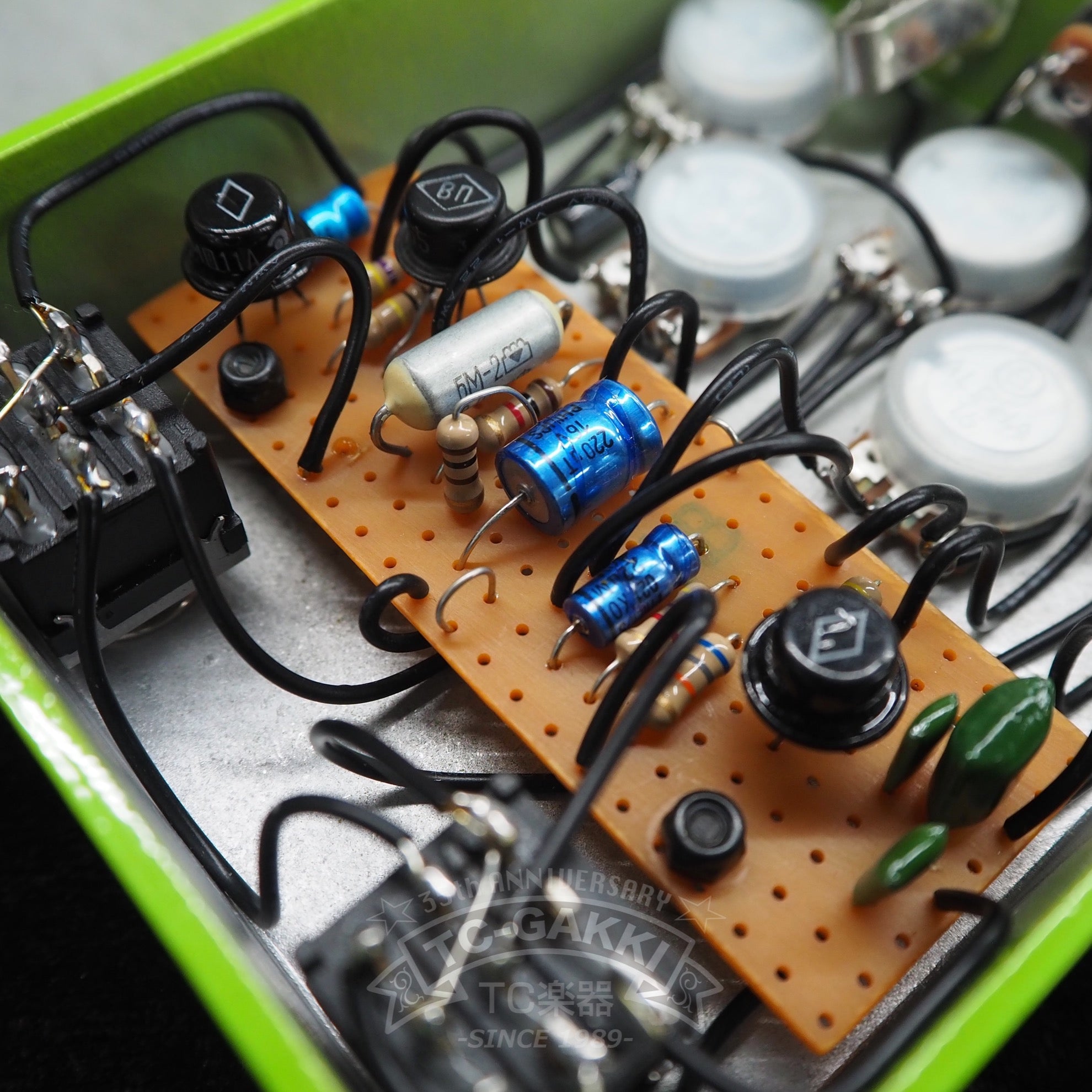 Facebender (Russian Transistors) - TC楽器 - TCGAKKI