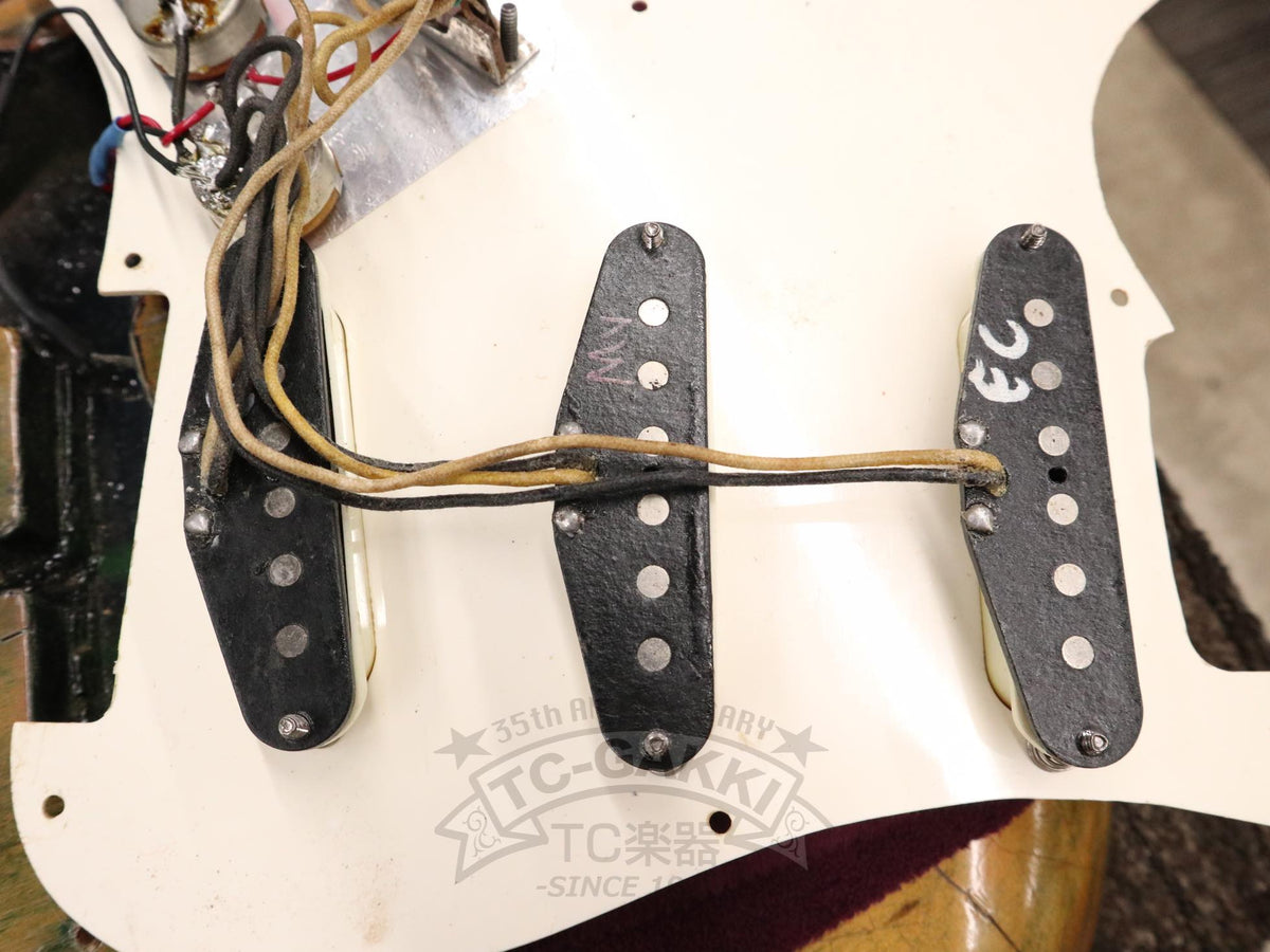 Fender 1969 STRATOCASTER - TC楽器 - TCGAKKI