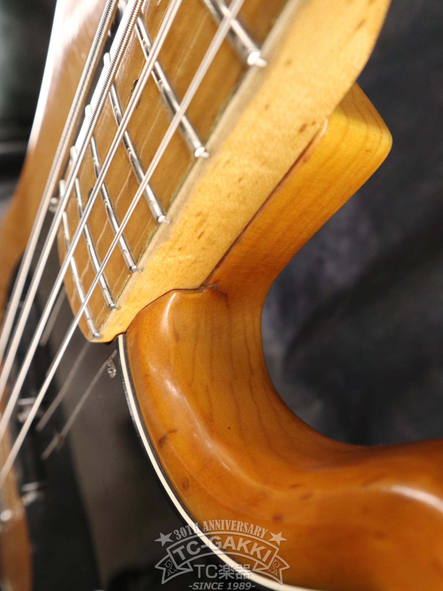 Fender 1977 PRECISION BASS - TC楽器 - TCGAKKI