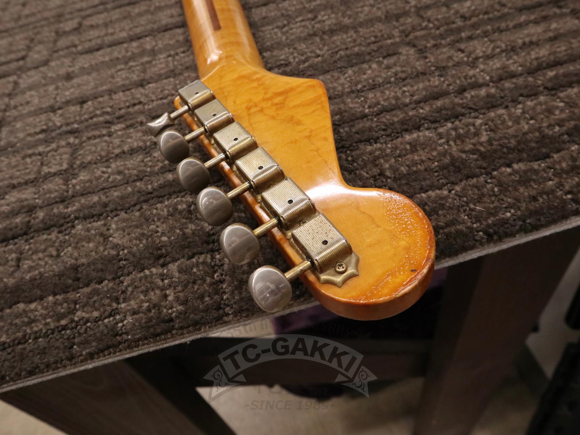 Fender Japan 1989 ST54-130E Extrad - TC楽器 - TCGAKKI