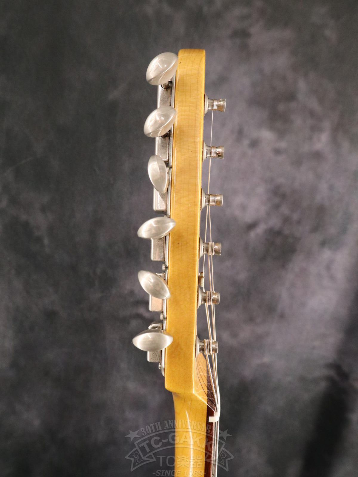 Fender Japan ST62-70US - TC楽器 - TCGAKKI