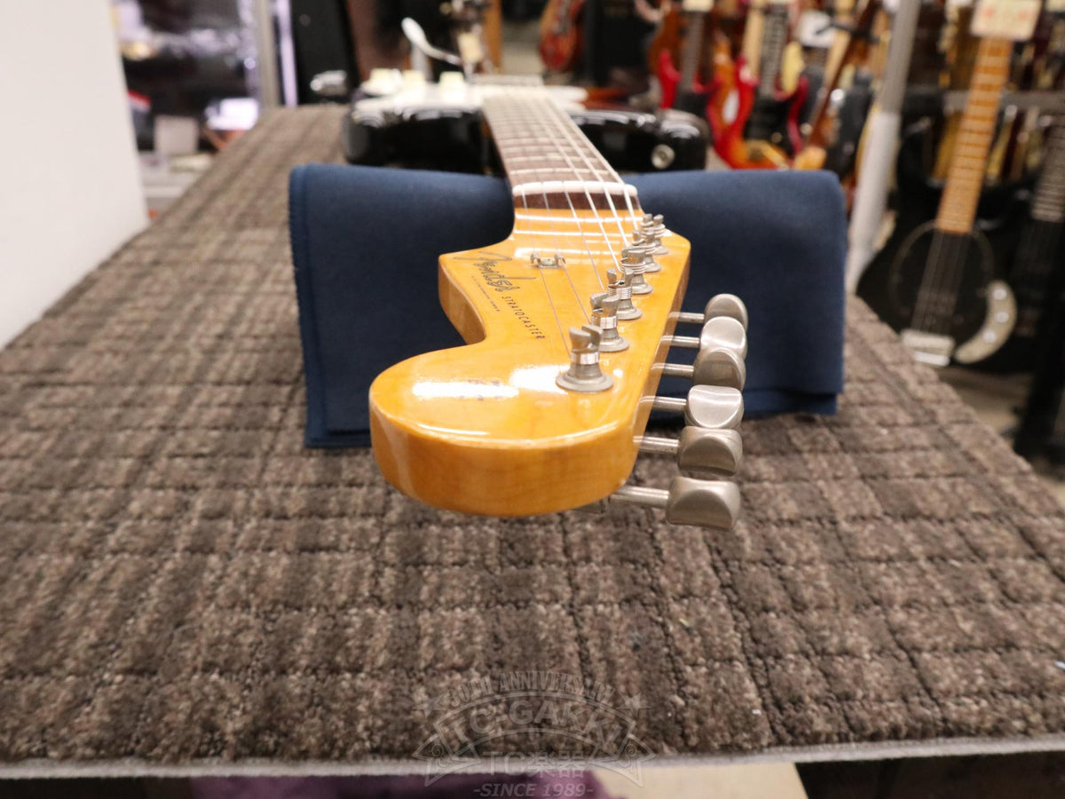 Fender Japan ST62-70US - TC楽器 - TCGAKKI