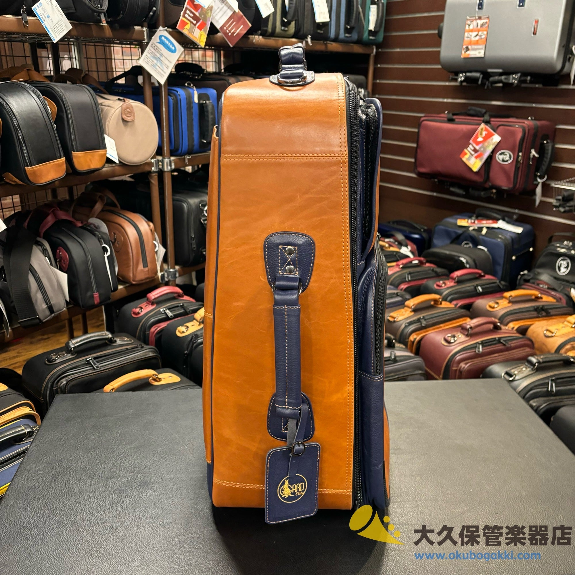 GARD BAGS 【TP&FH用】エリートシリーズ・レザー(9 - ECLV - NB) - TC楽器 - TCGAKKI