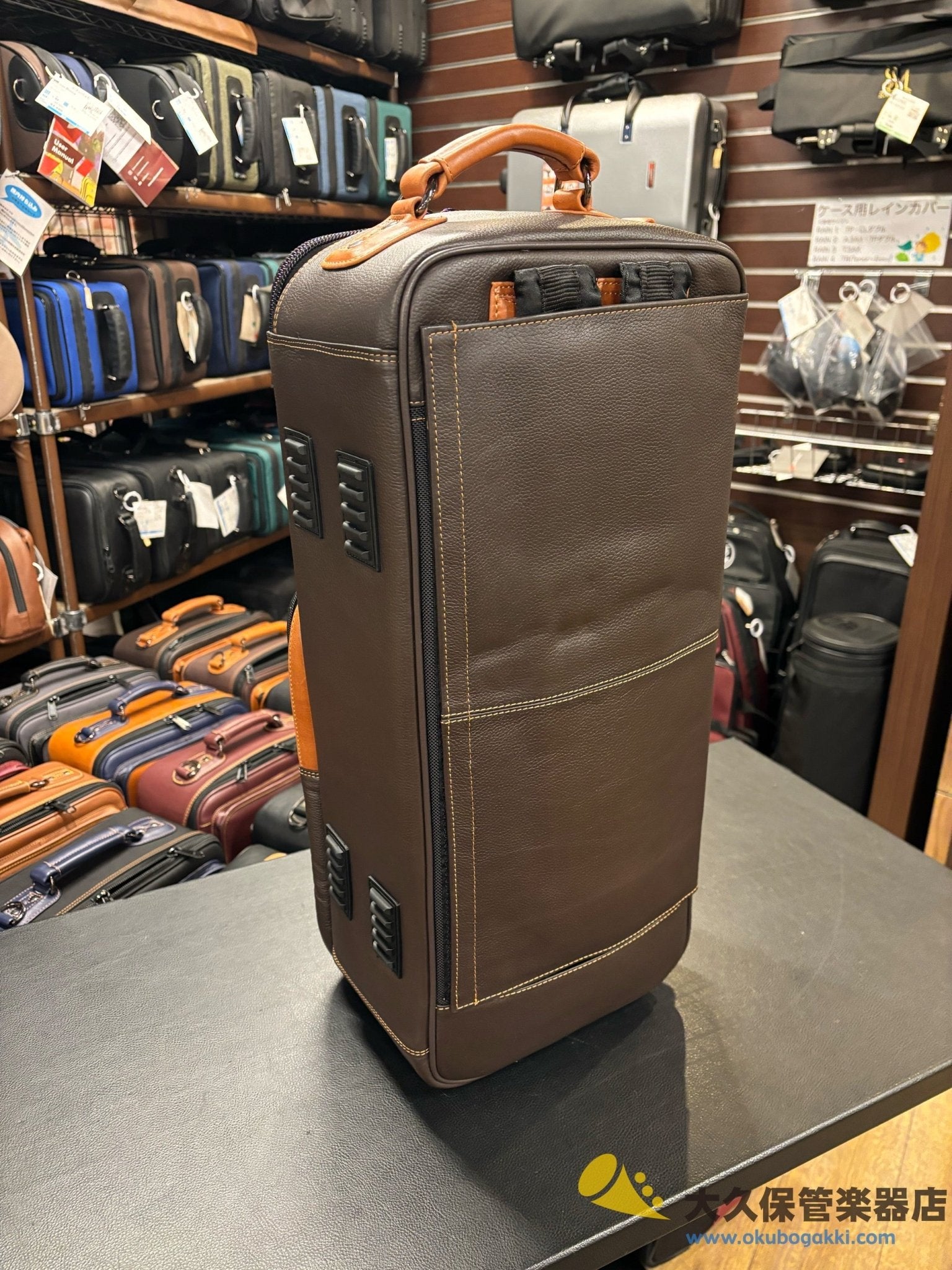 GARD BAGS【トランペット2本用】エリートシリーズ・レザー/ダーク・ブラウン(4 - ECLCN - V) - TC楽器 - TCGAKKI