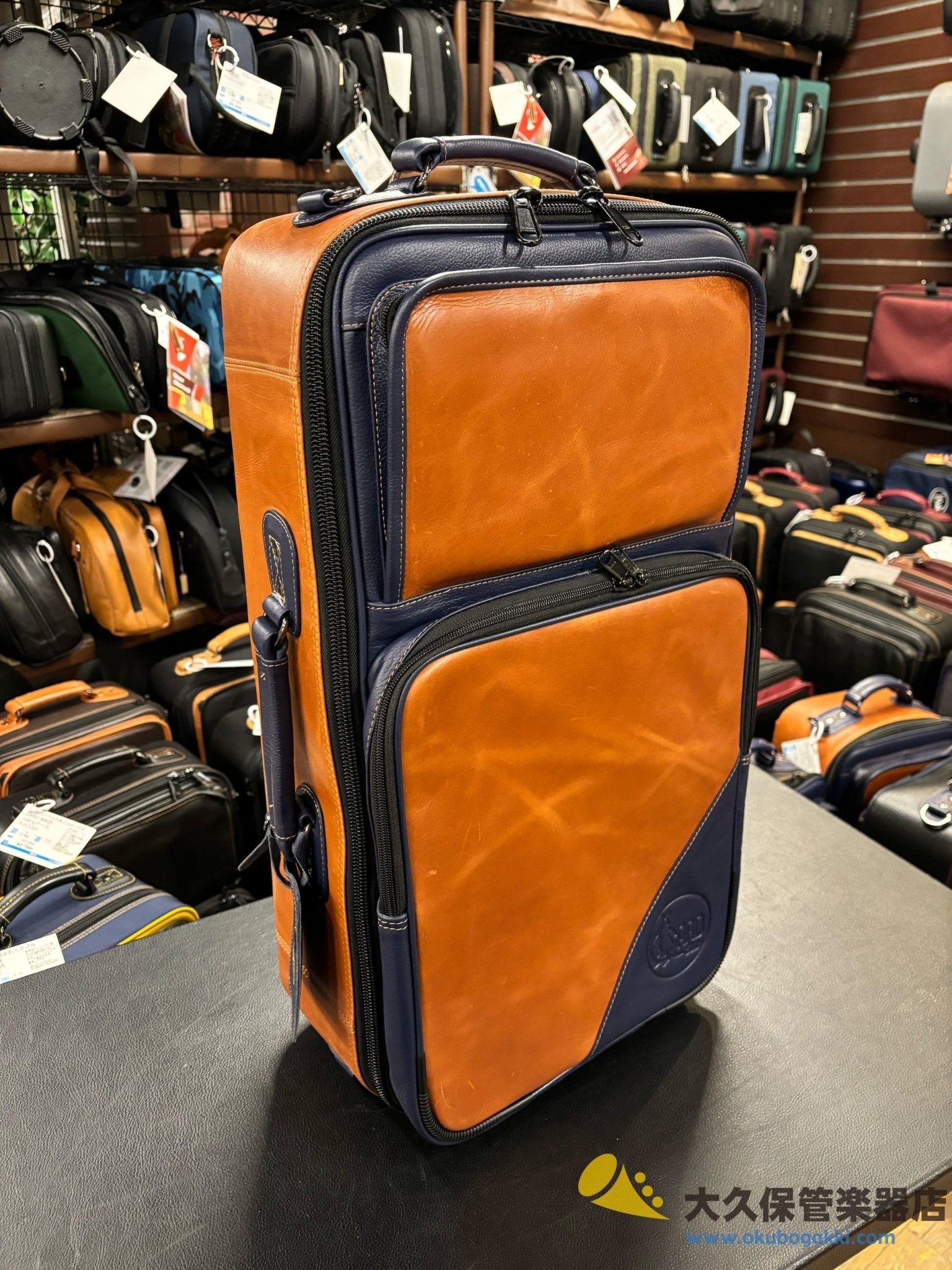 GARD BAGS【トランペット3本用】エリートシリーズ(5 - ECLV - NB) - TC楽器 - TCGAKKI