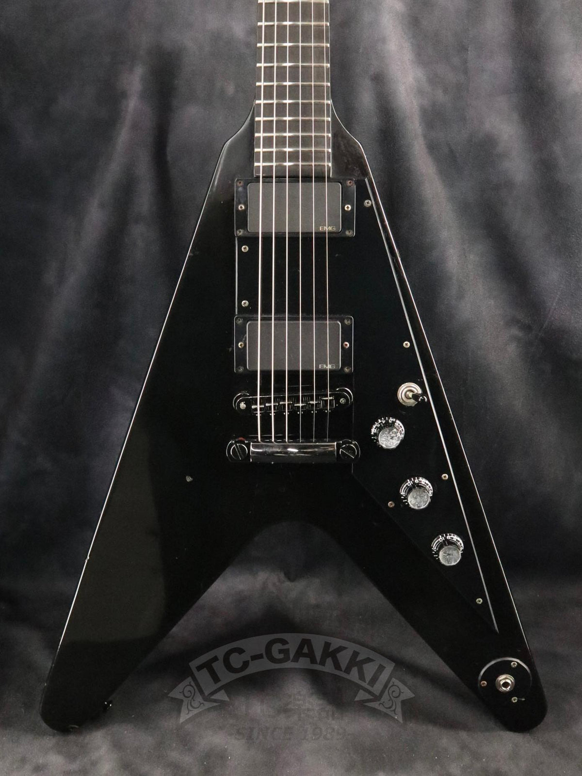 Gibson 2000 Flying V Gothic EMG Mod. - TC楽器 - TCGAKKI