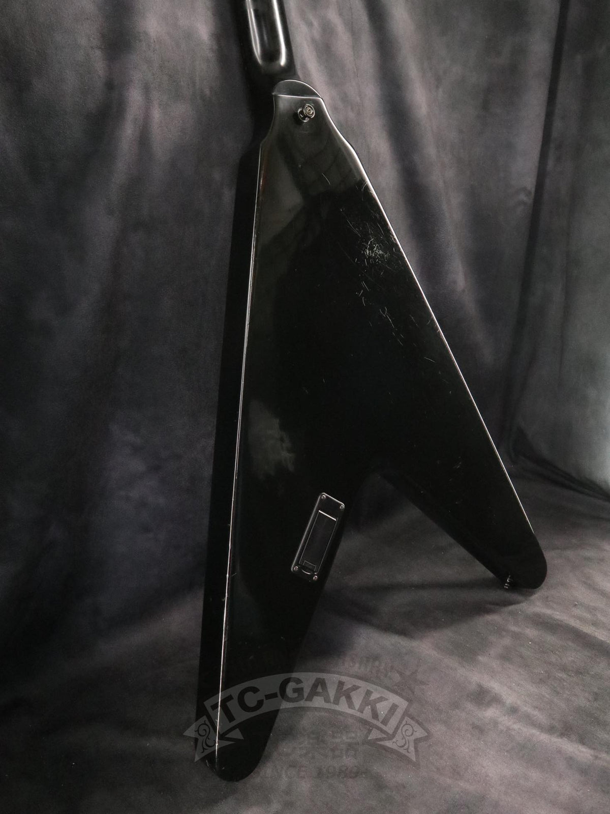 Gibson 2000 Flying V Gothic EMG Mod. - TC楽器 - TCGAKKI