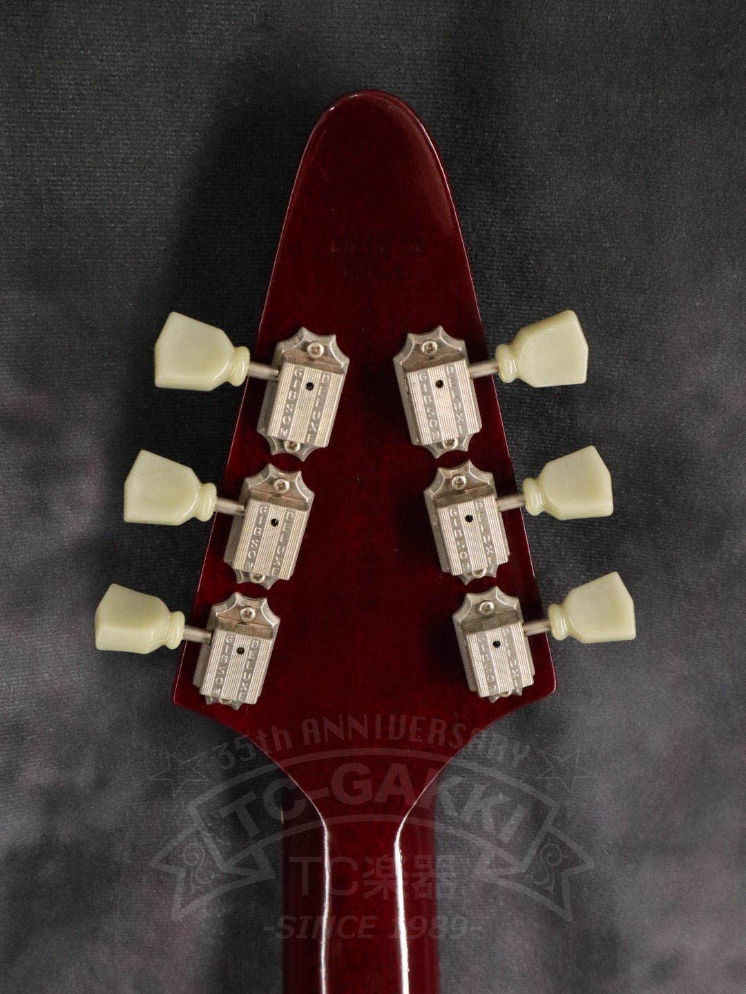 Gibson 67 Flying V - TC楽器 - TCGAKKI