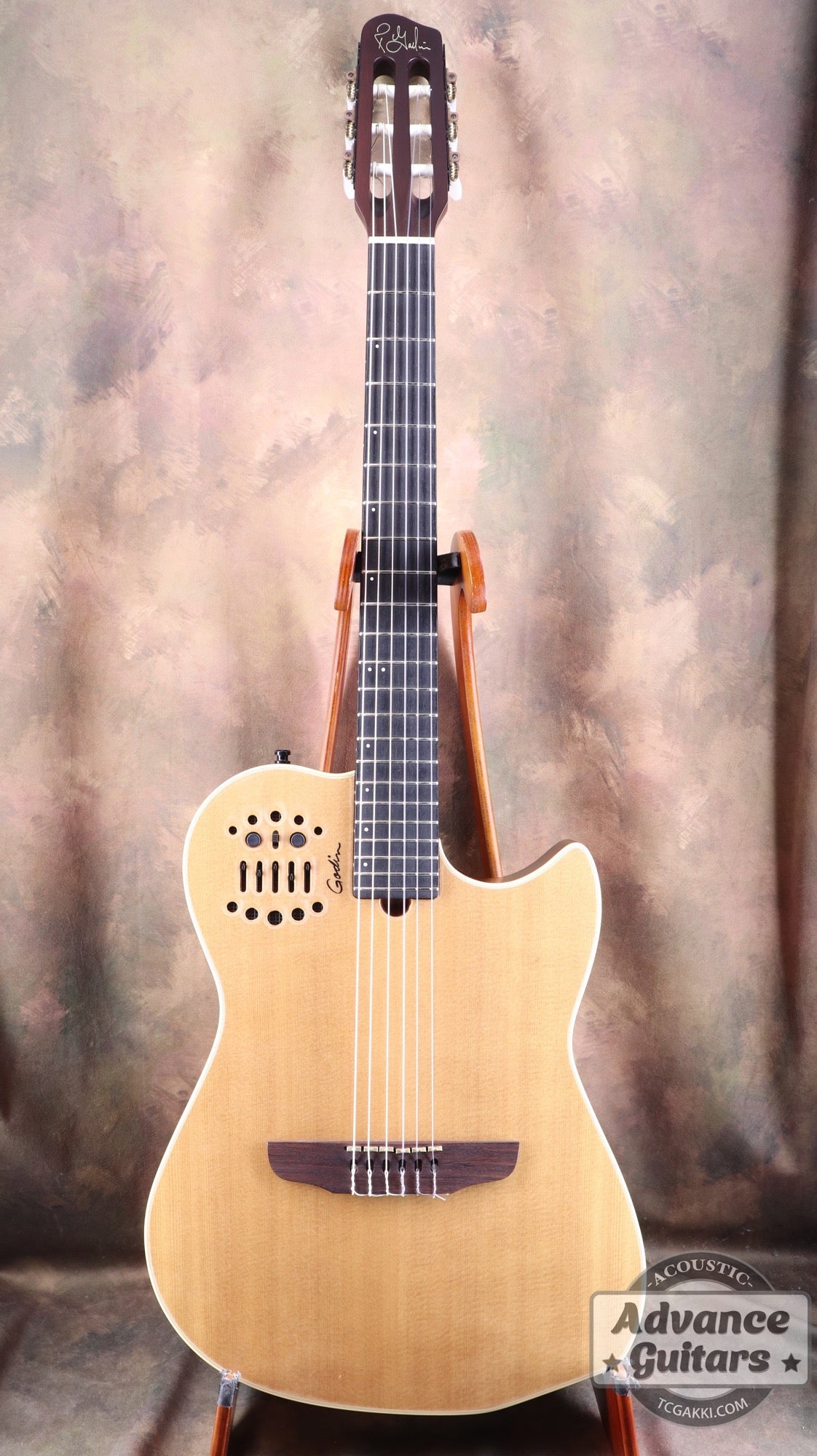 Godin 2002年製 Multiac Nylon SG - TC楽器 - TCGAKKI
