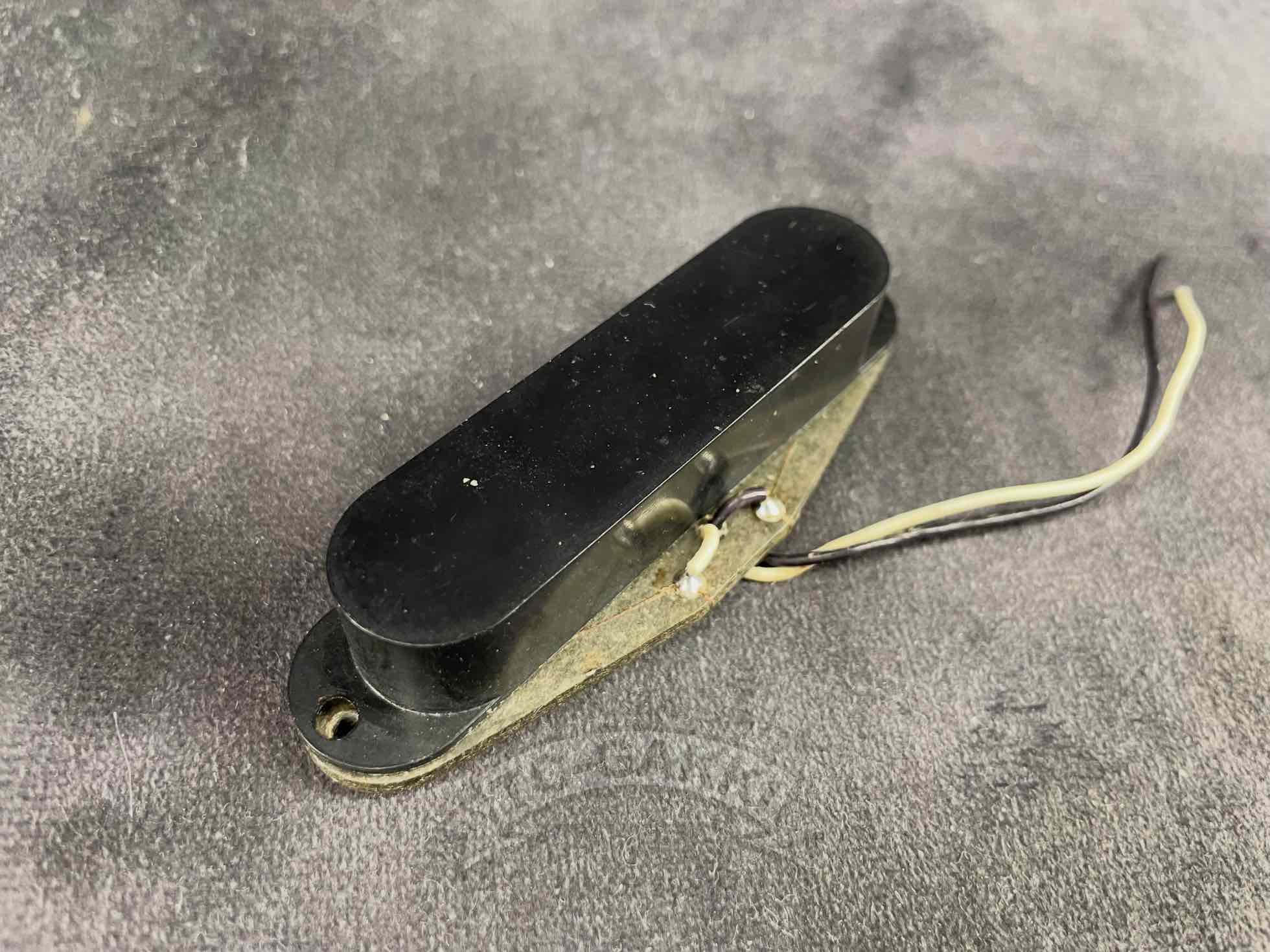 Gray Bobin Mustang Pickup - TC楽器 - TCGAKKI