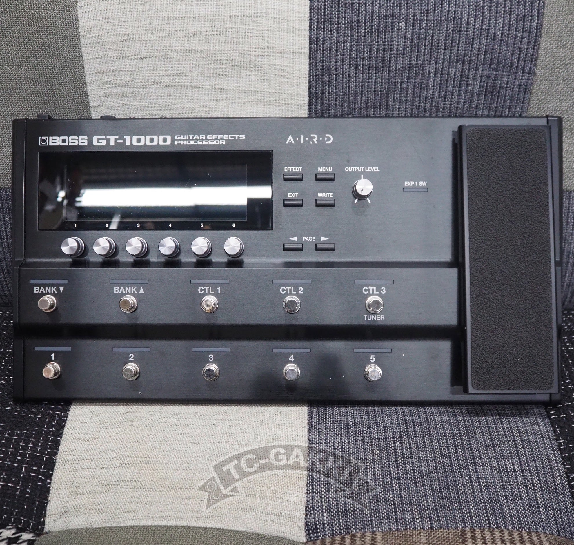GT - 1000 GUITAR EFFECTS PROCESSOR - TC楽器 - TCGAKKI